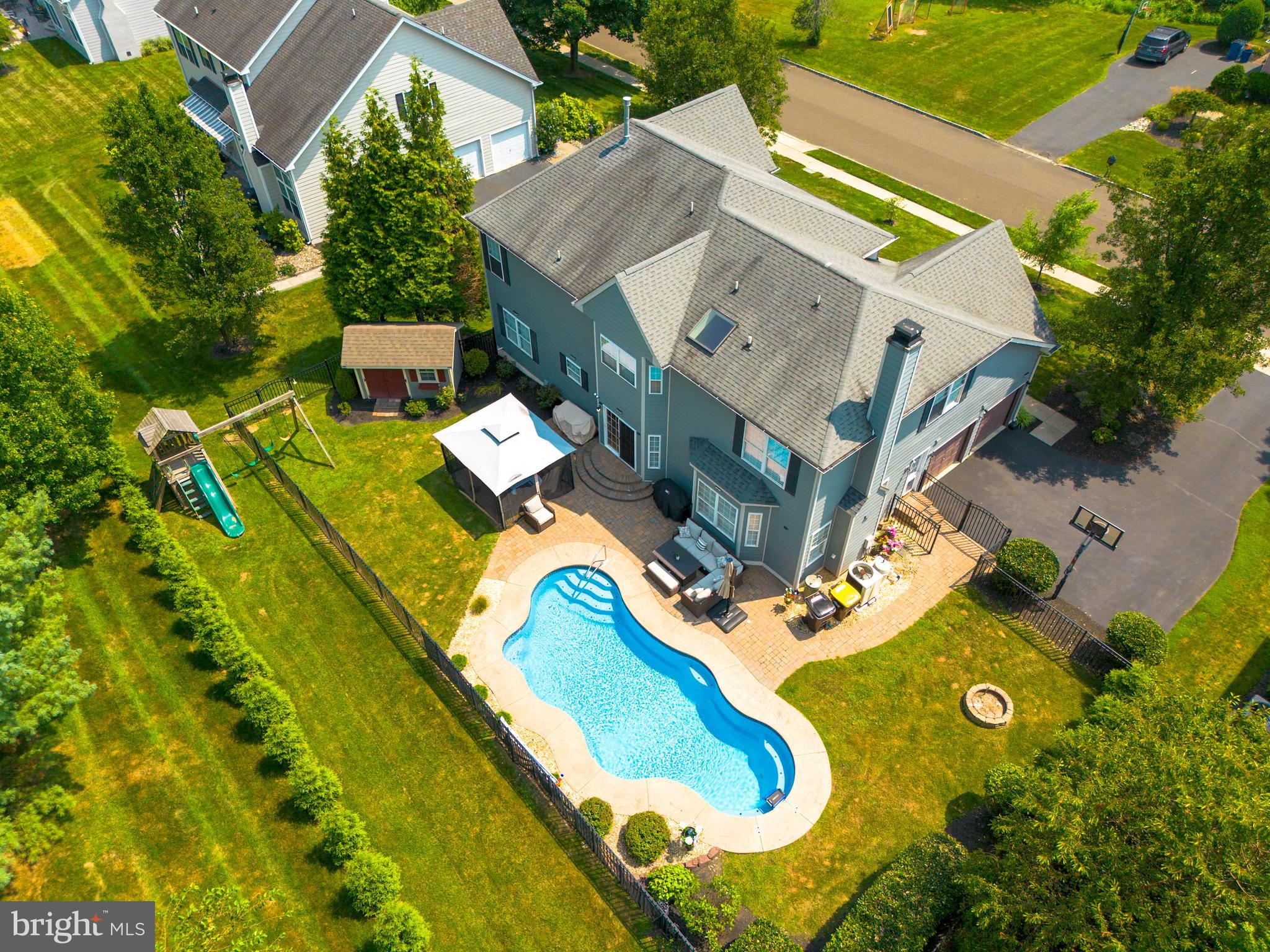 THE RIDINGS OF BUCK - Residential