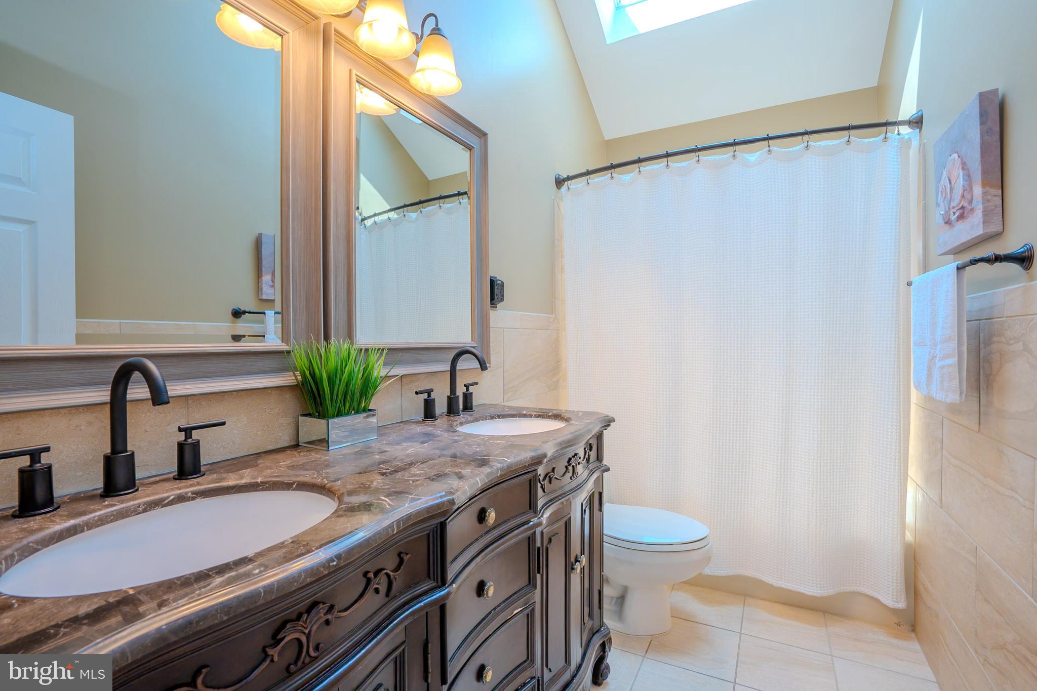 THE RIDINGS OF BUCK - Residential