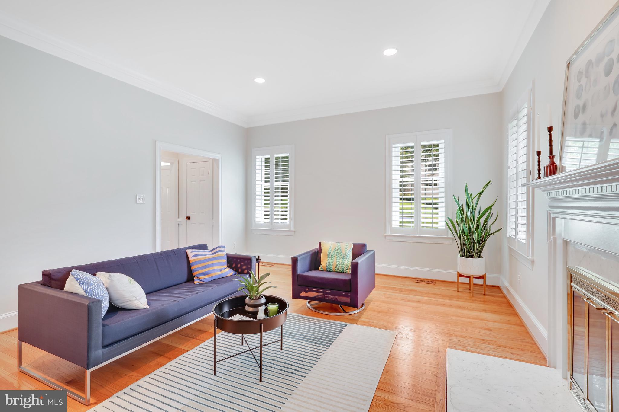 SENECA HUNT - Residential