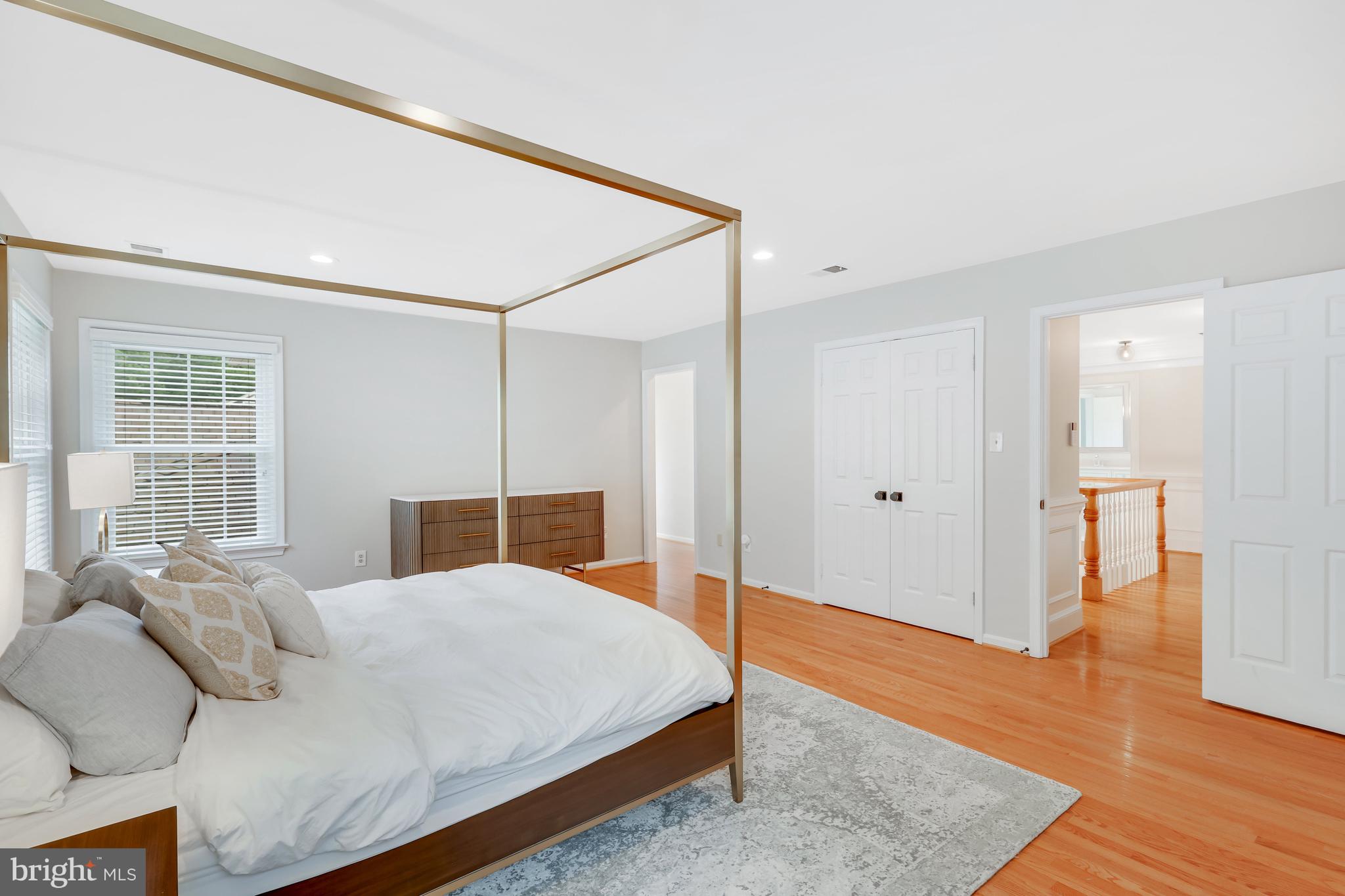 SENECA HUNT - Residential