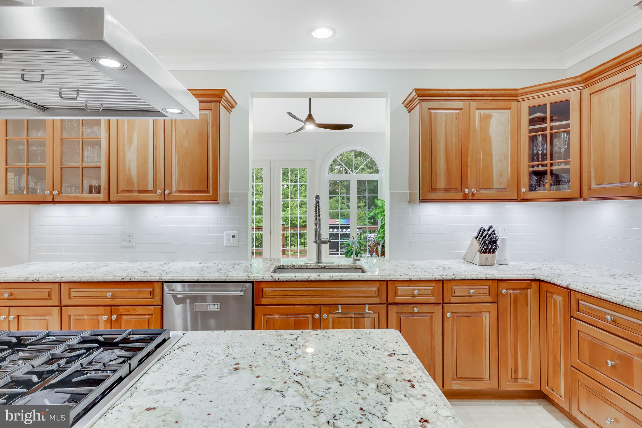 SENECA HUNT - Residential