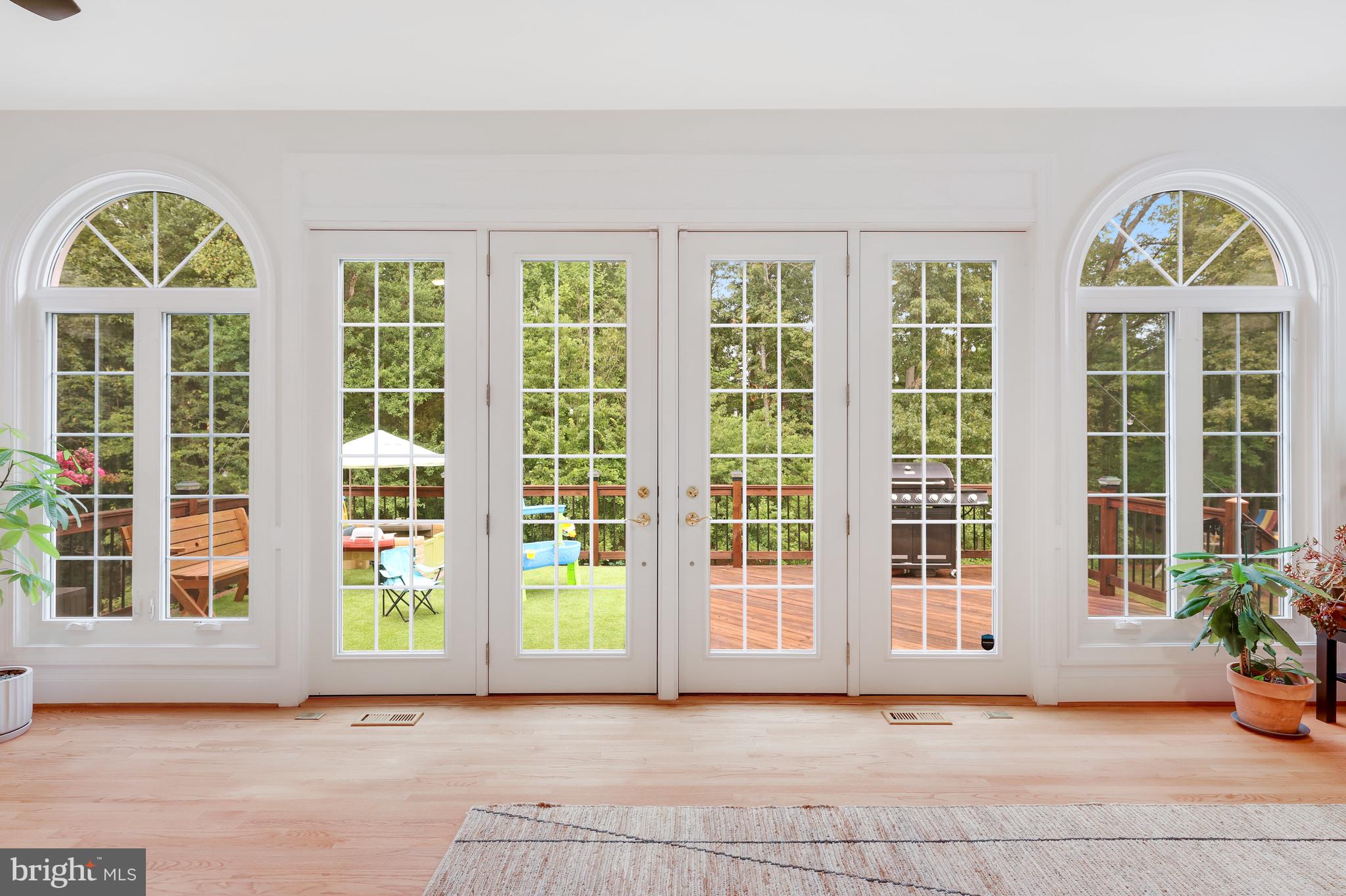 SENECA HUNT - Residential