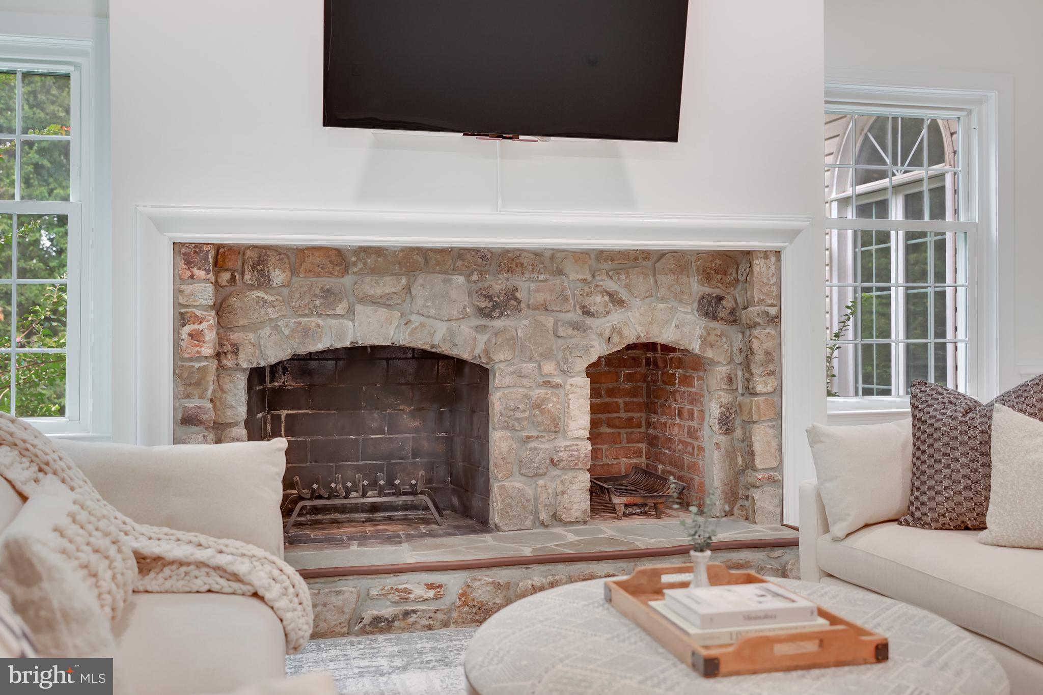 SENECA HUNT - Residential