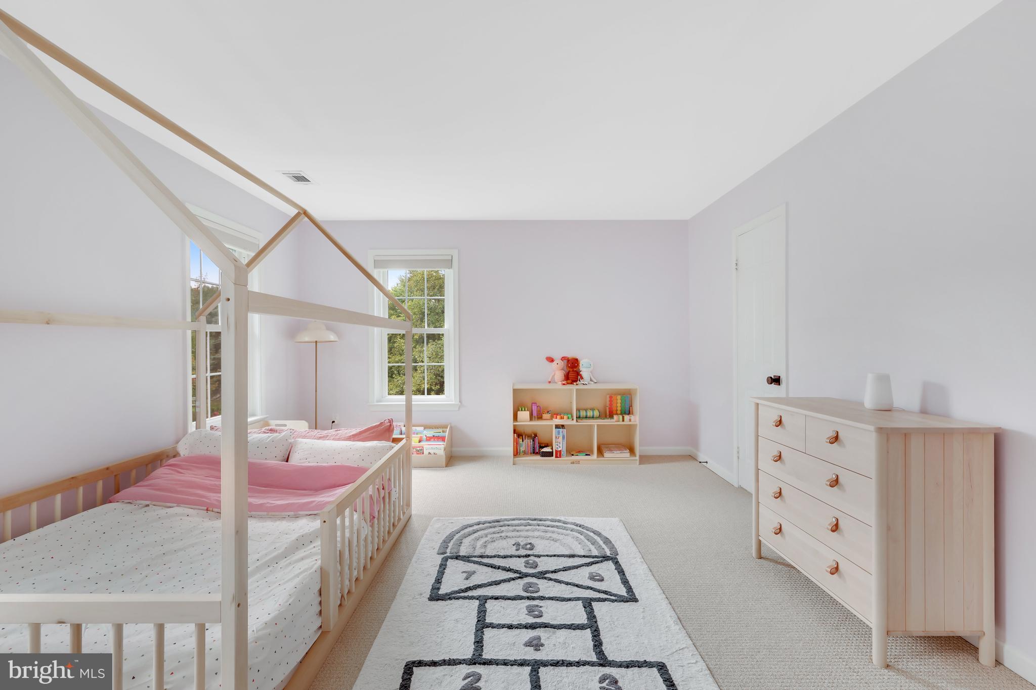 SENECA HUNT - Residential