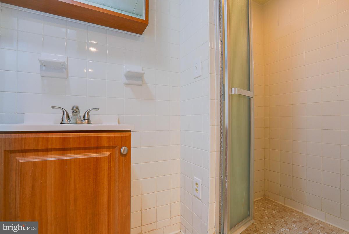 PARKVILLE - Residential