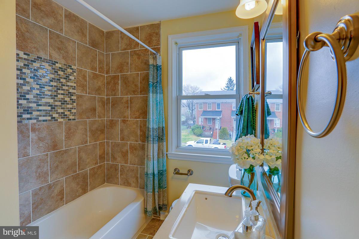 PARKVILLE - Residential