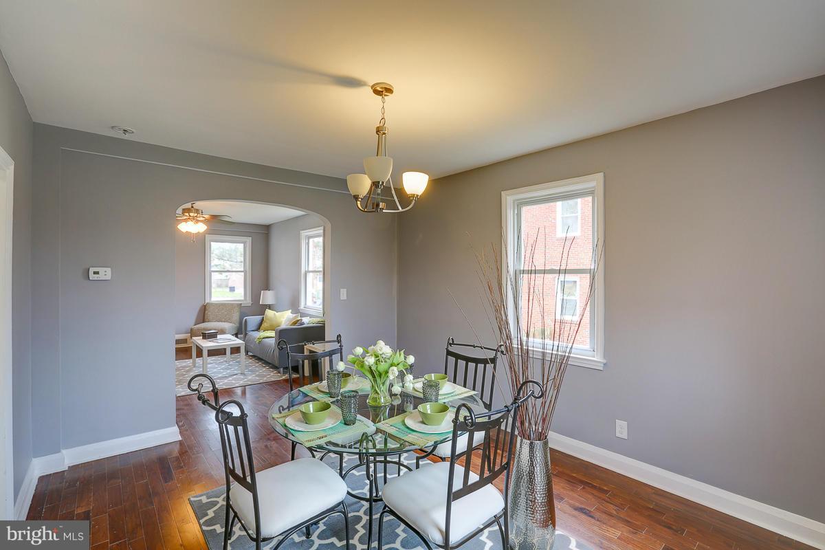 PARKVILLE - Residential