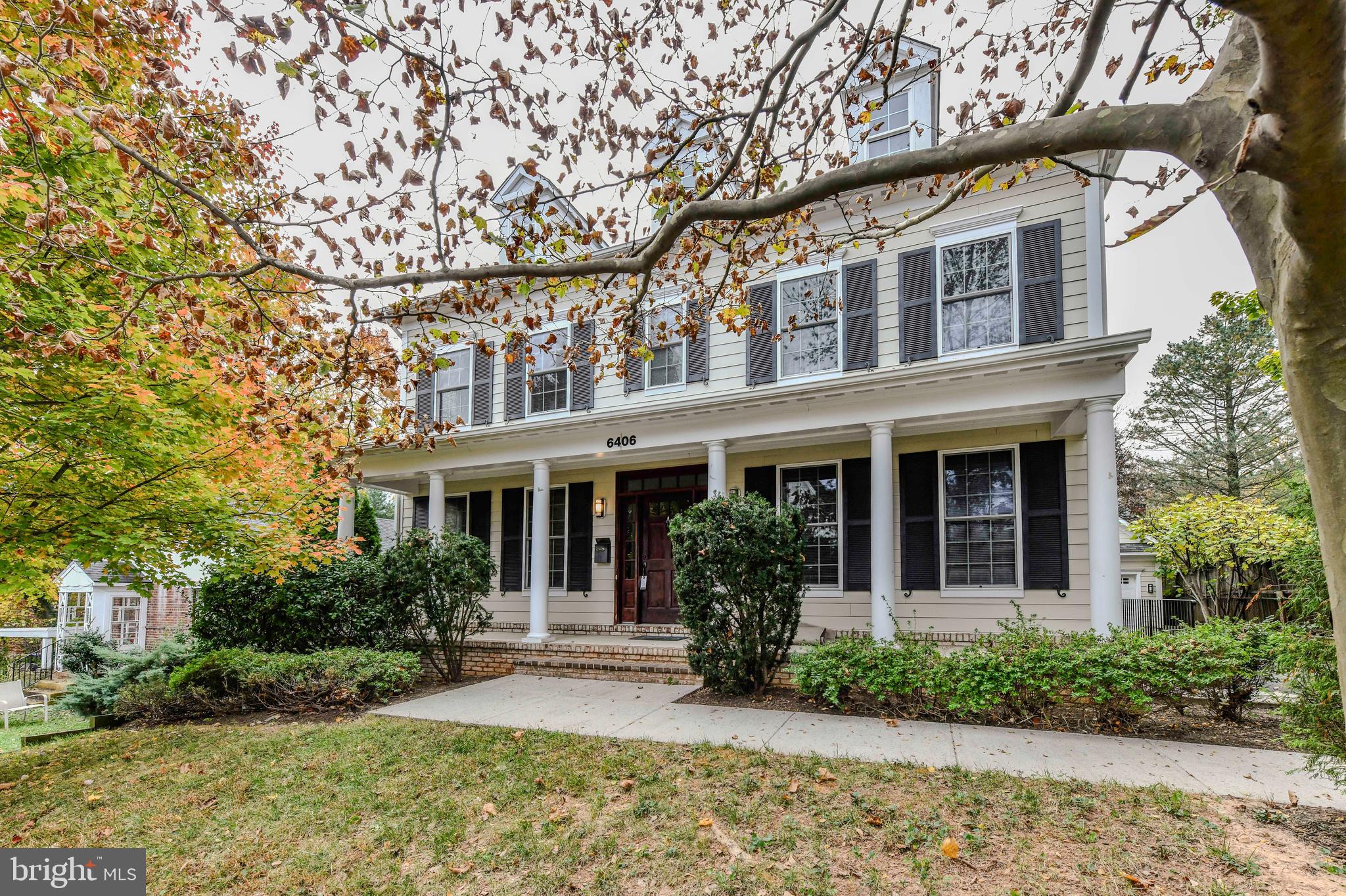 BERKSHIRE OAKWOOD - Residential