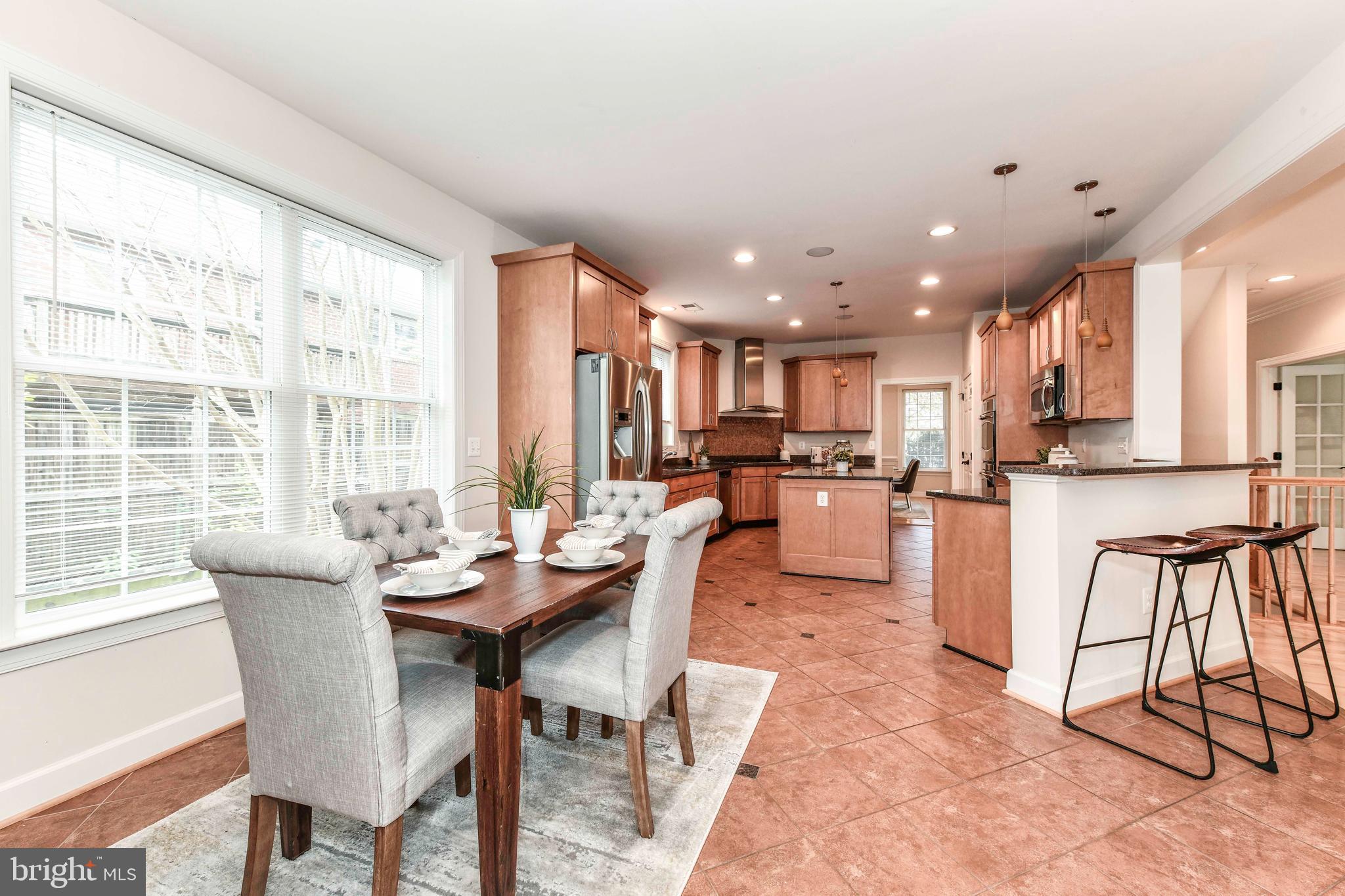 BERKSHIRE OAKWOOD - Residential