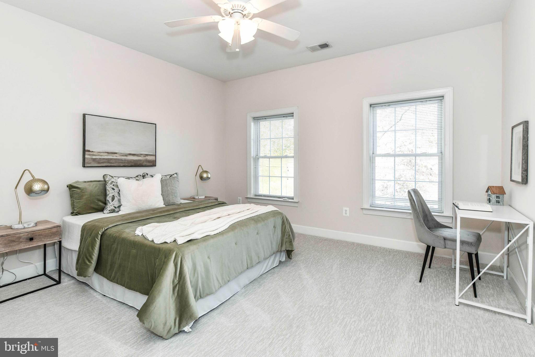 BERKSHIRE OAKWOOD - Residential