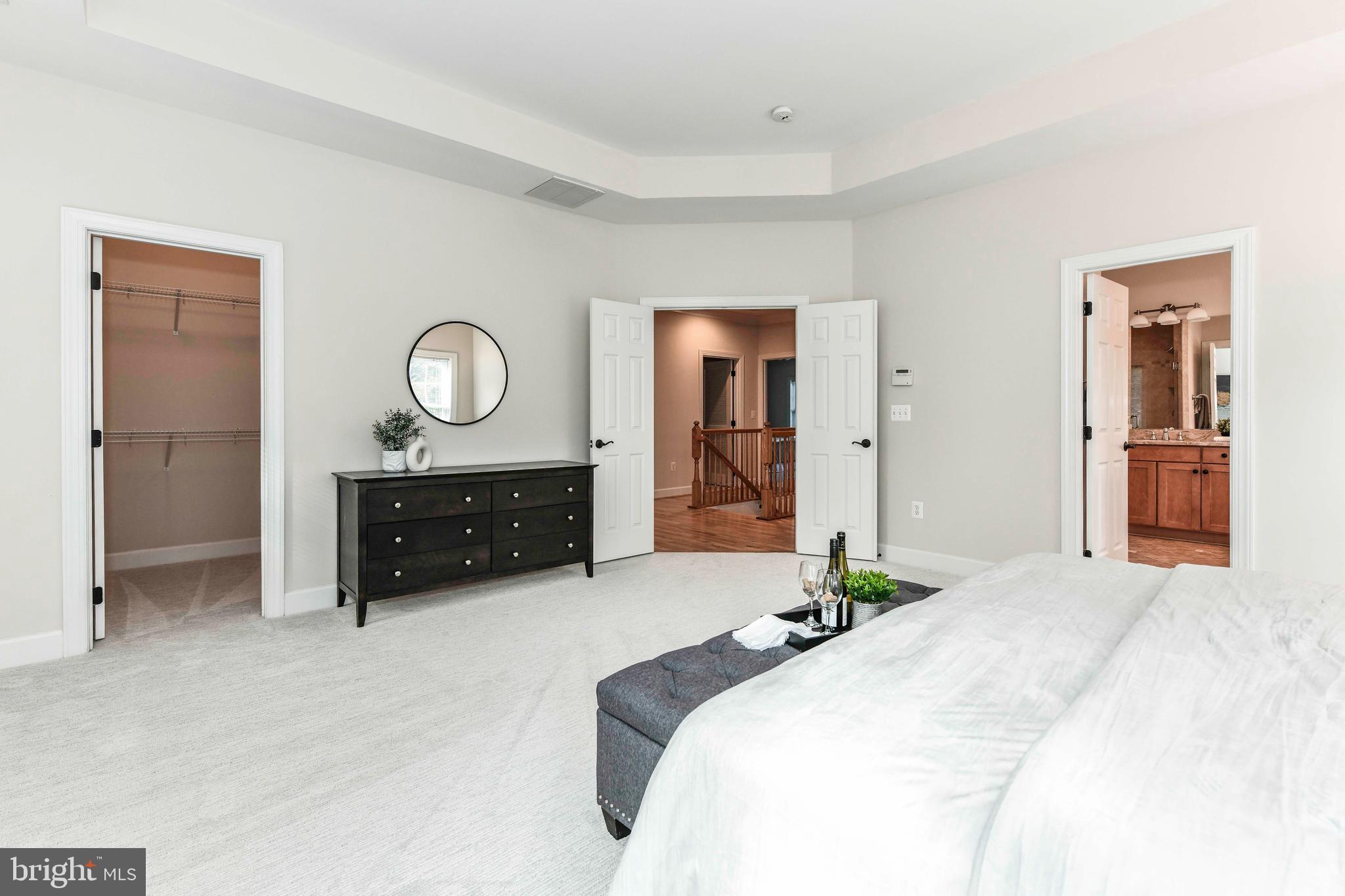 BERKSHIRE OAKWOOD - Residential