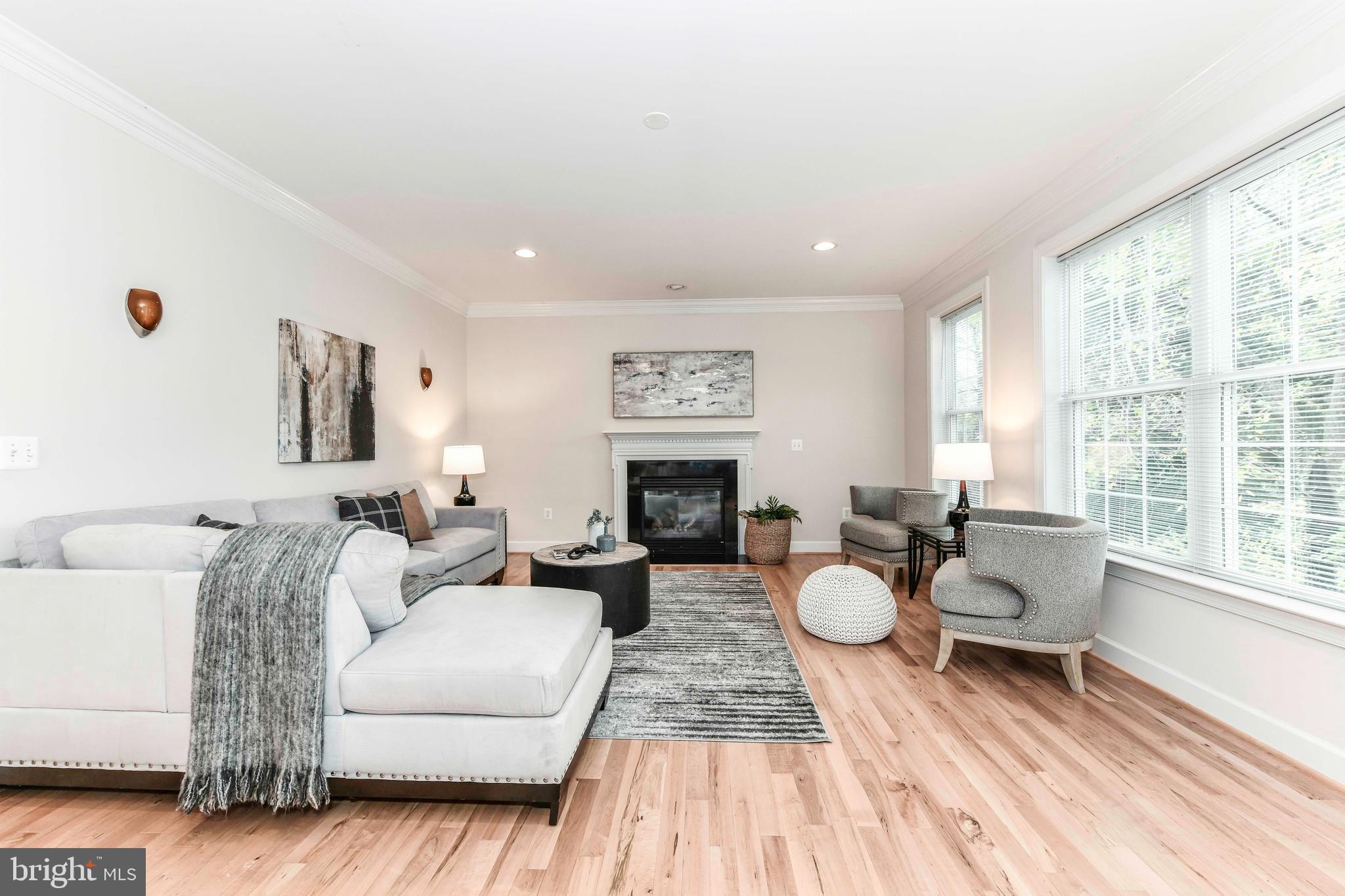 BERKSHIRE OAKWOOD - Residential