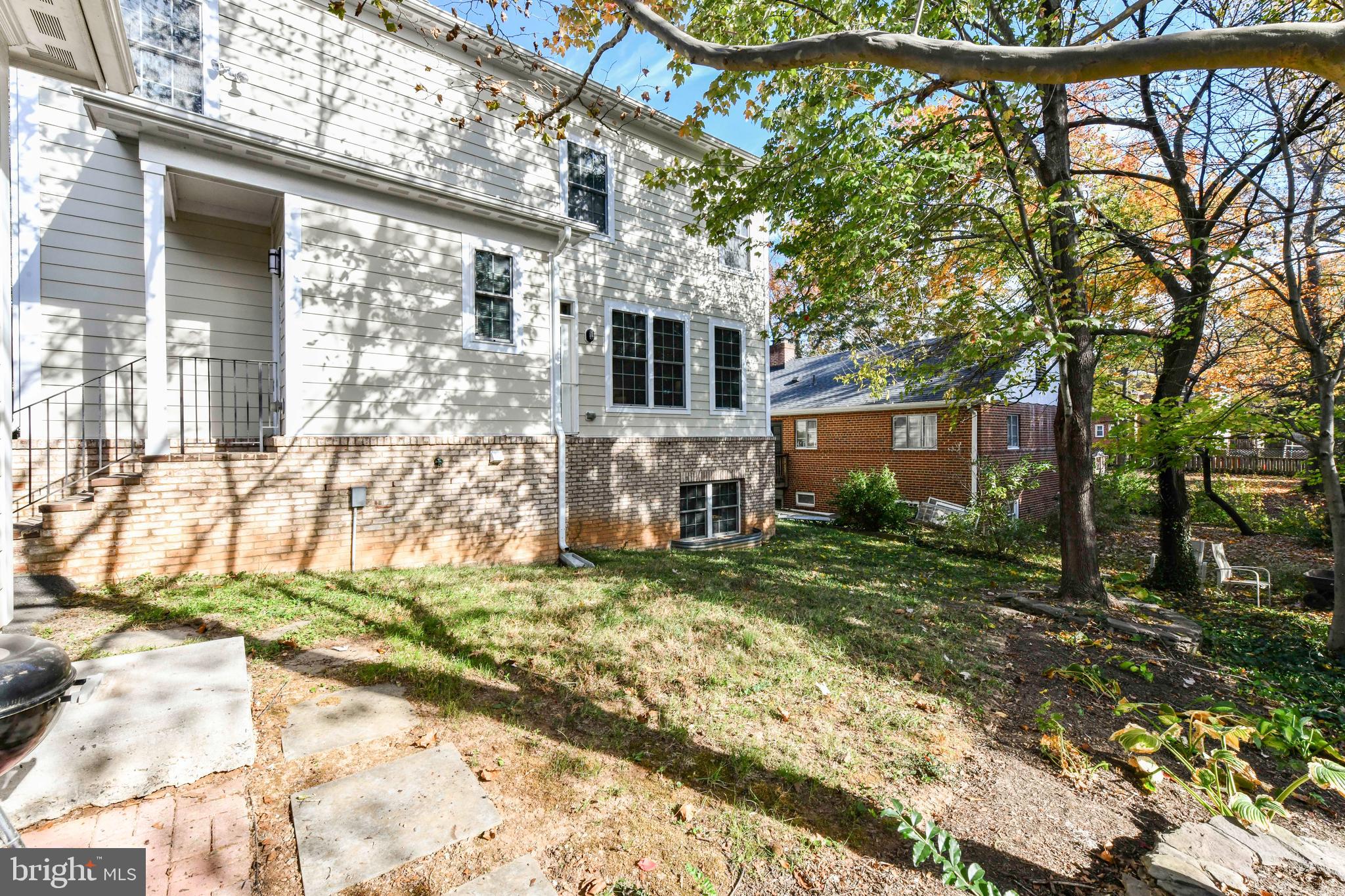 BERKSHIRE OAKWOOD - Residential