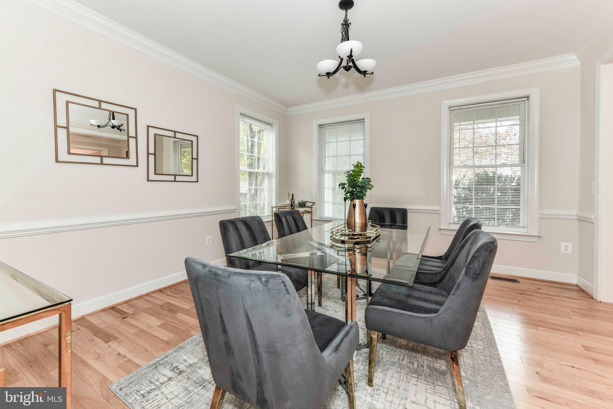 BERKSHIRE OAKWOOD - Residential