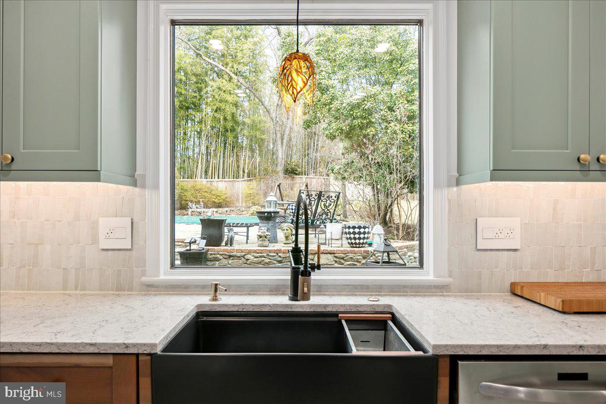 MASON HILL - Residential