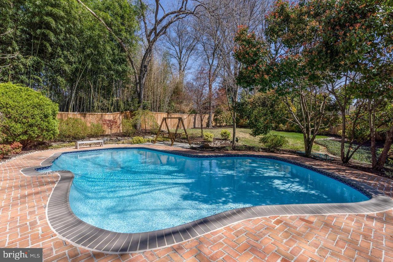 MASON HILL - Residential