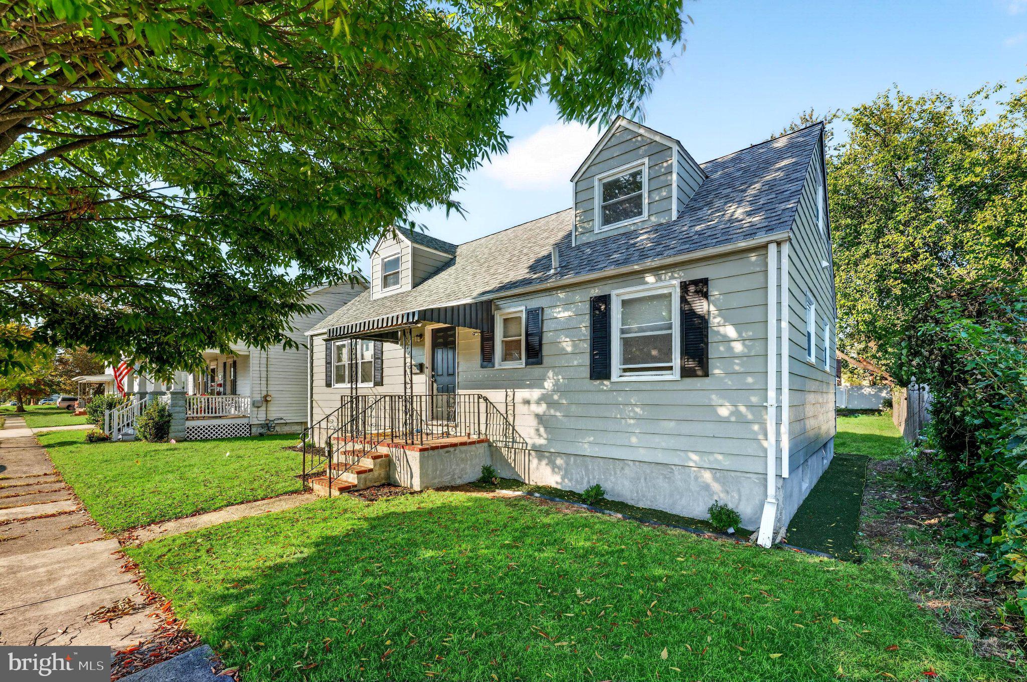 217 E 4TH STREET
