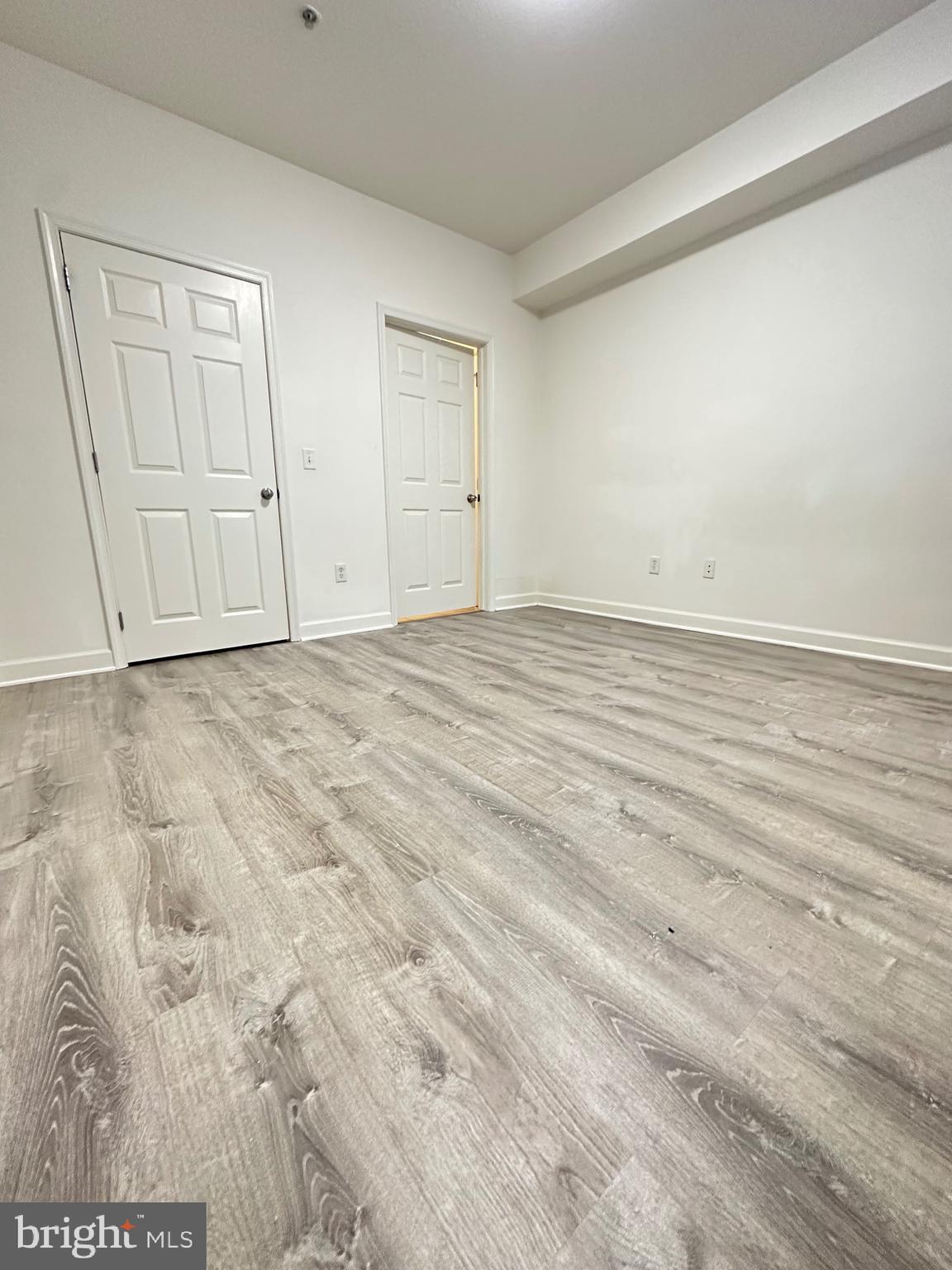 FITZ AT ROCKVILLE TOWN C - Residential Lease