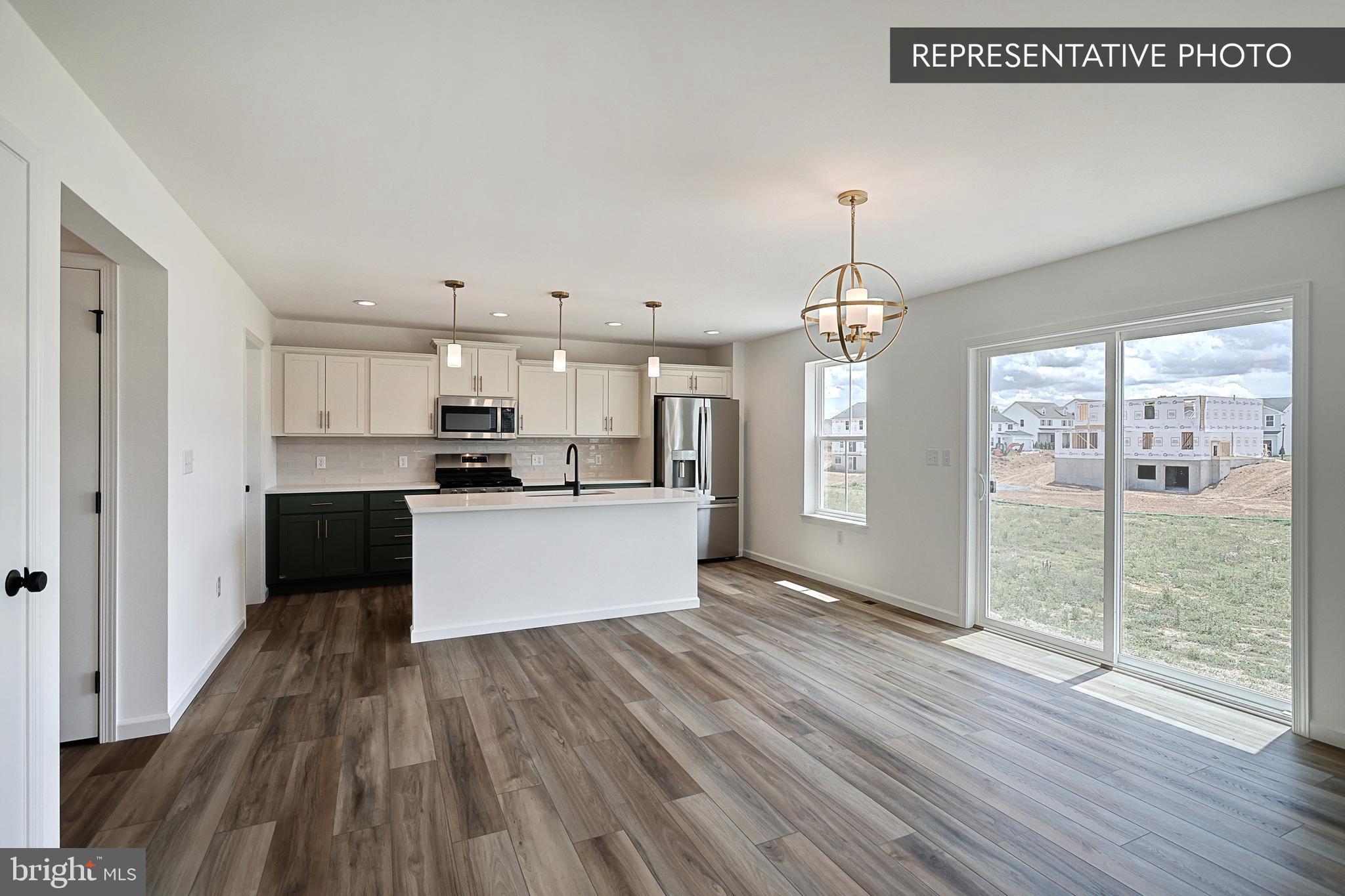 SUMMIT RIDGE - Residential