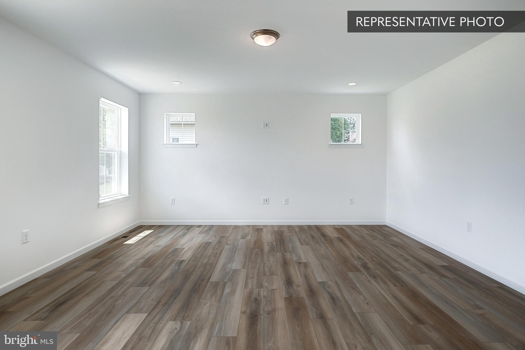 SUMMIT RIDGE - Residential