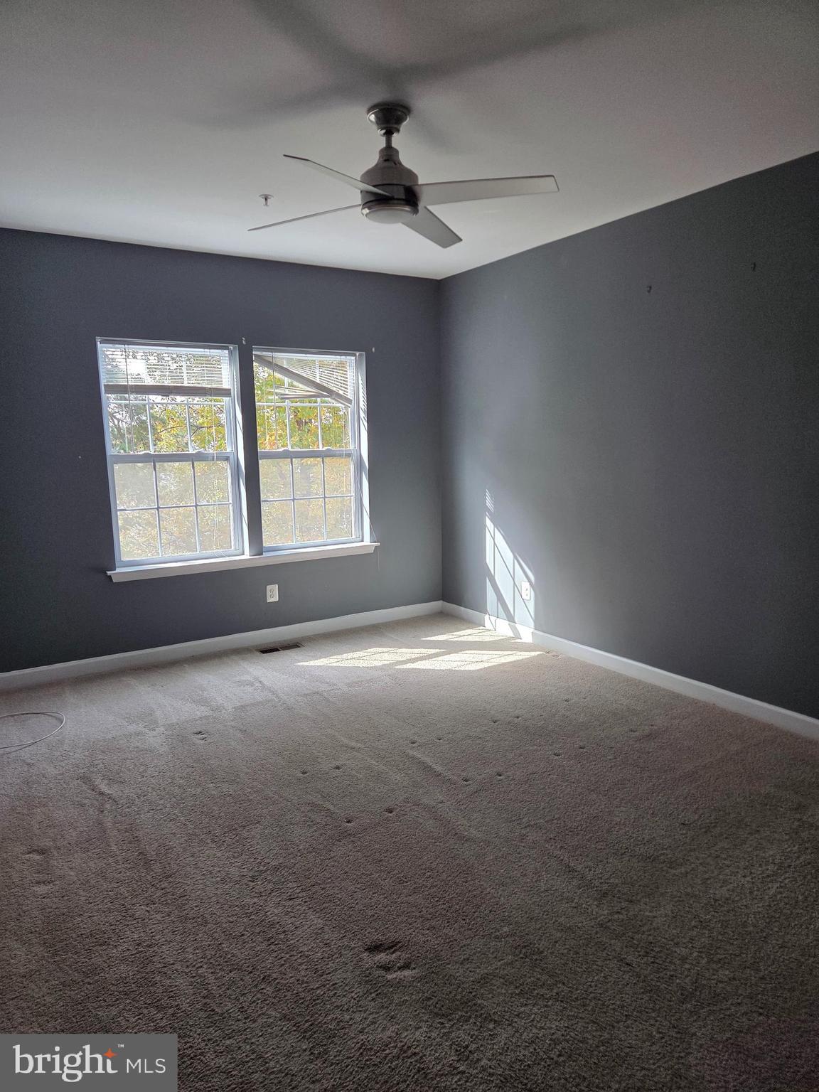 CREEKSTONE VILLAGE - Residential Lease