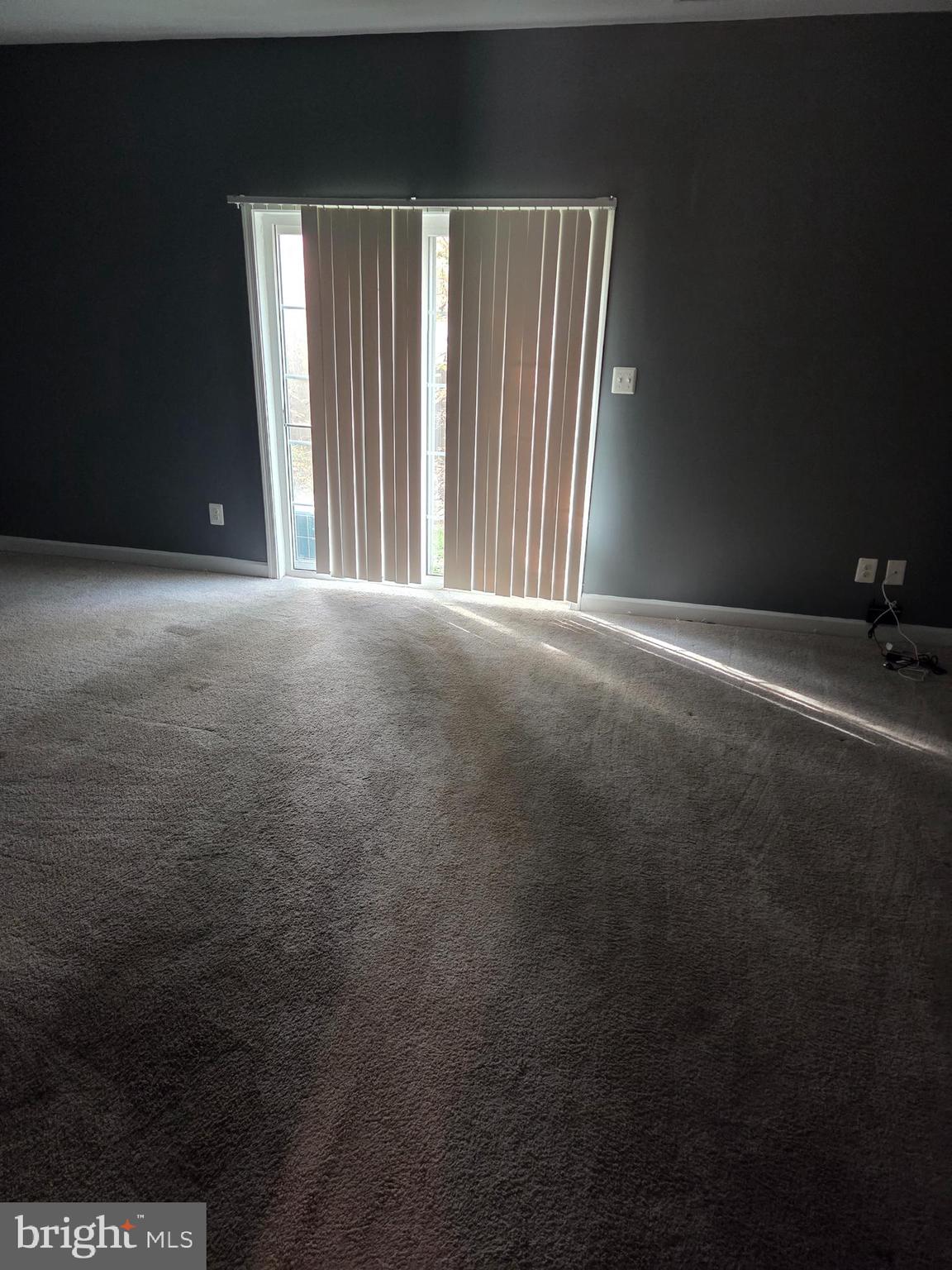 CREEKSTONE VILLAGE - Residential Lease