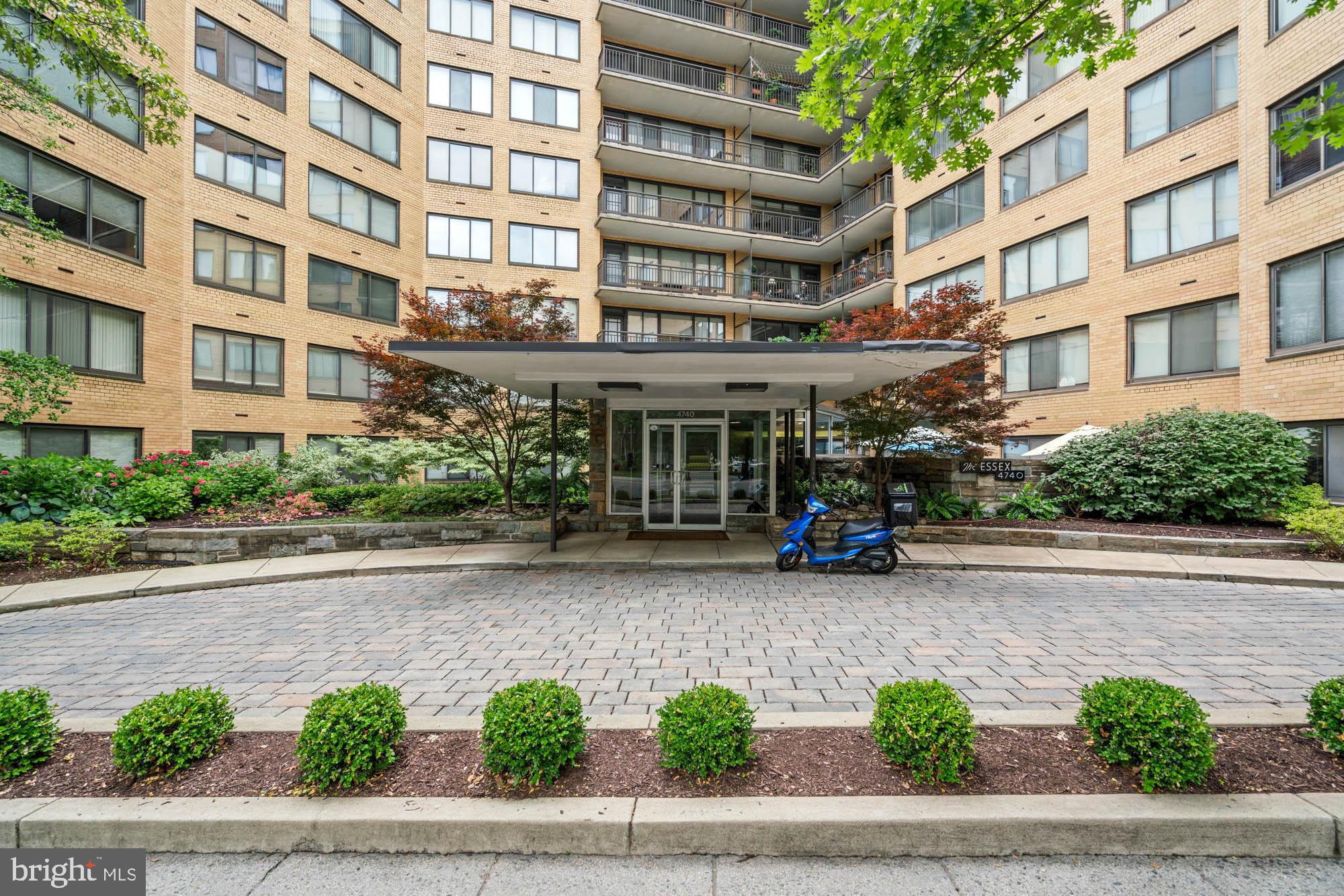 4740 CONNECTICUT AVENUE NW 204