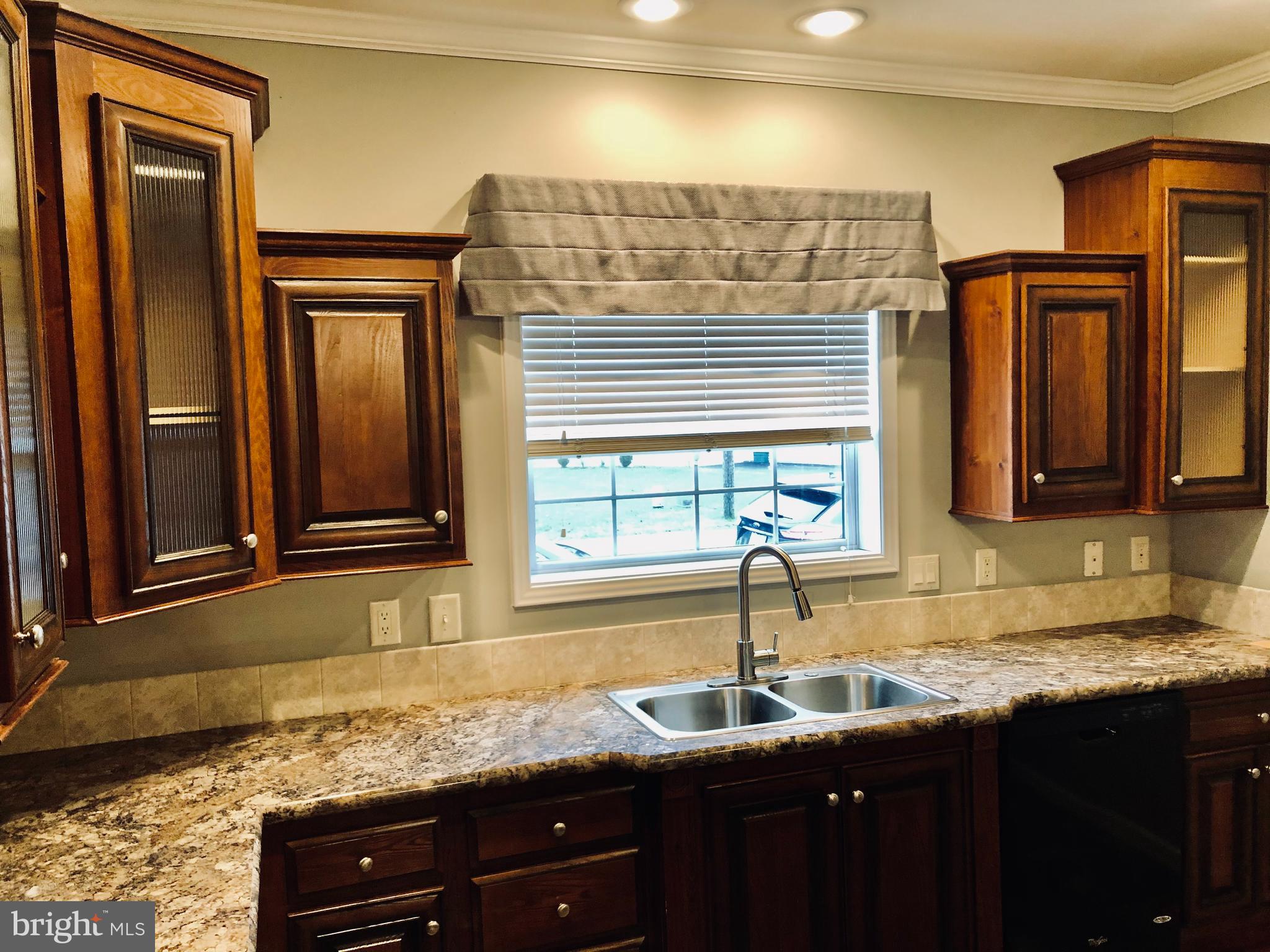 CECIL WOODS - Residential