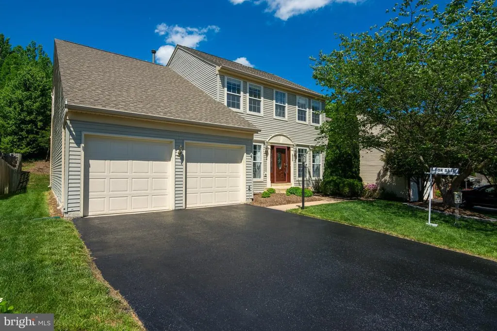 2938 Myrtlewood Drive, Dumfries, VA 22026