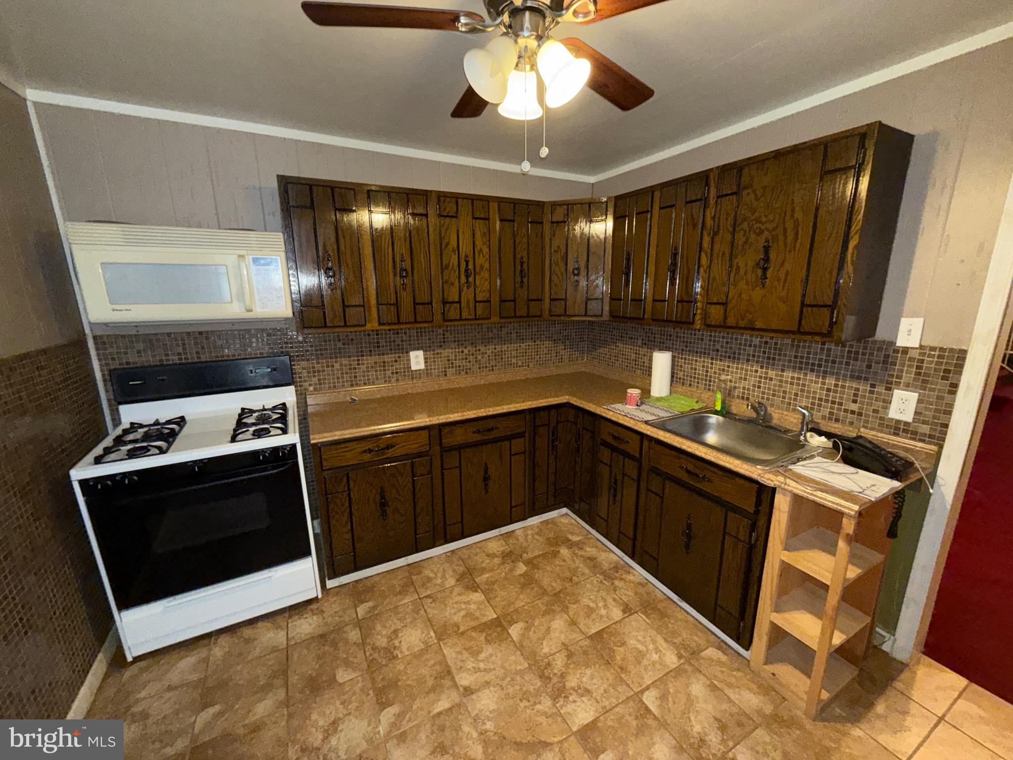 FELTONVILLE - Residential