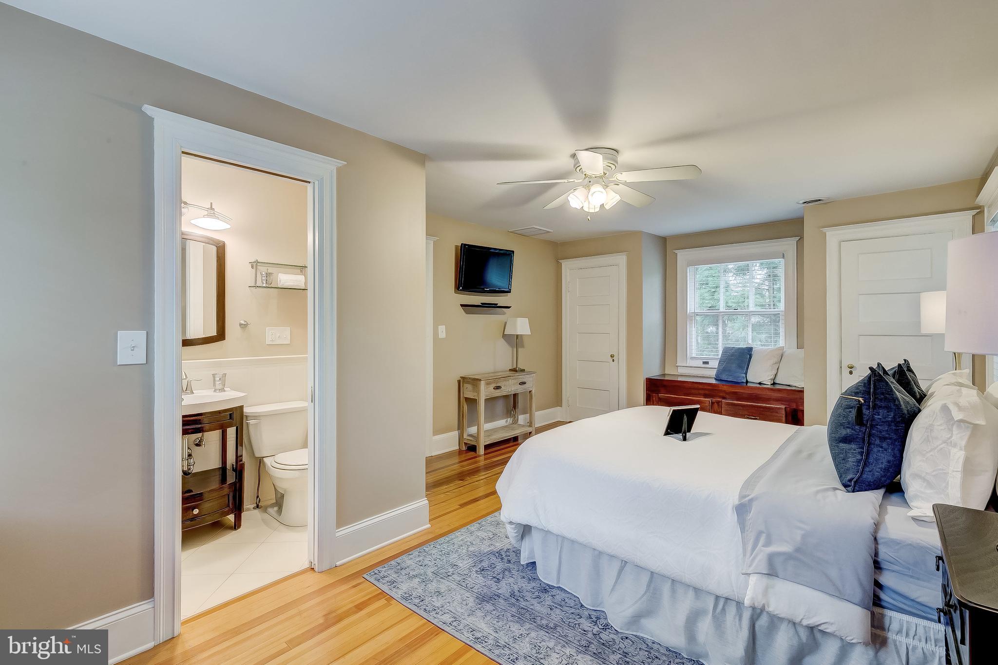 GUILFORD - Residential