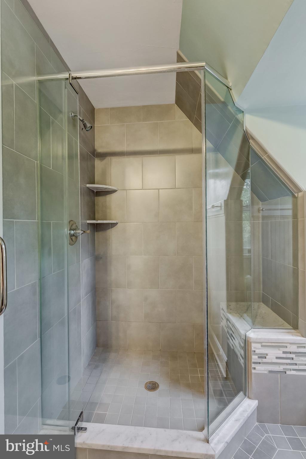 GUILFORD - Residential