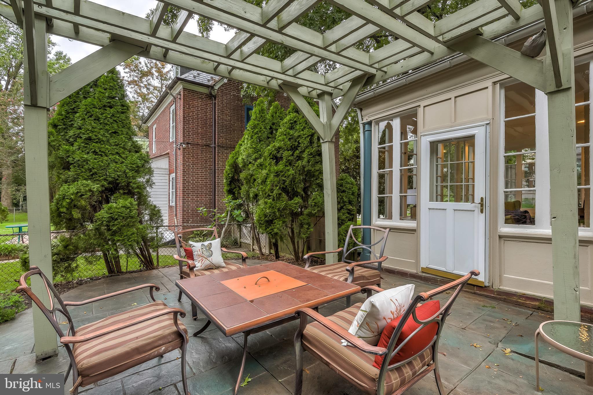 GUILFORD - Residential