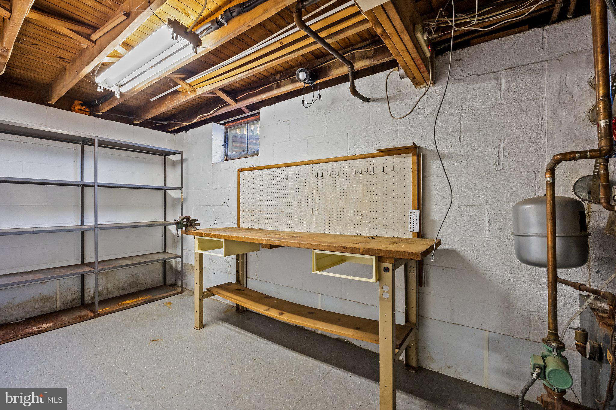 OAK HILL - Residential