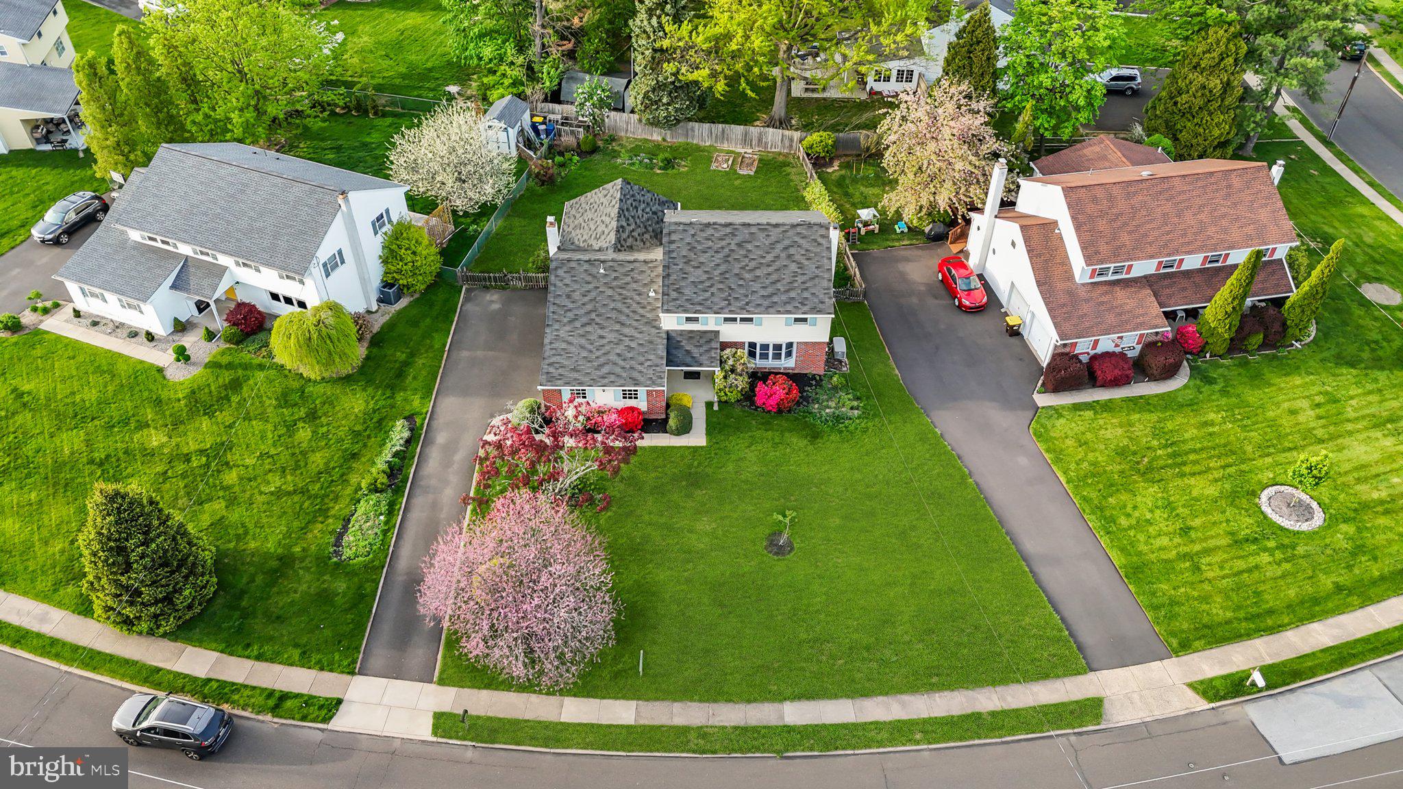 OAK HILL - Residential