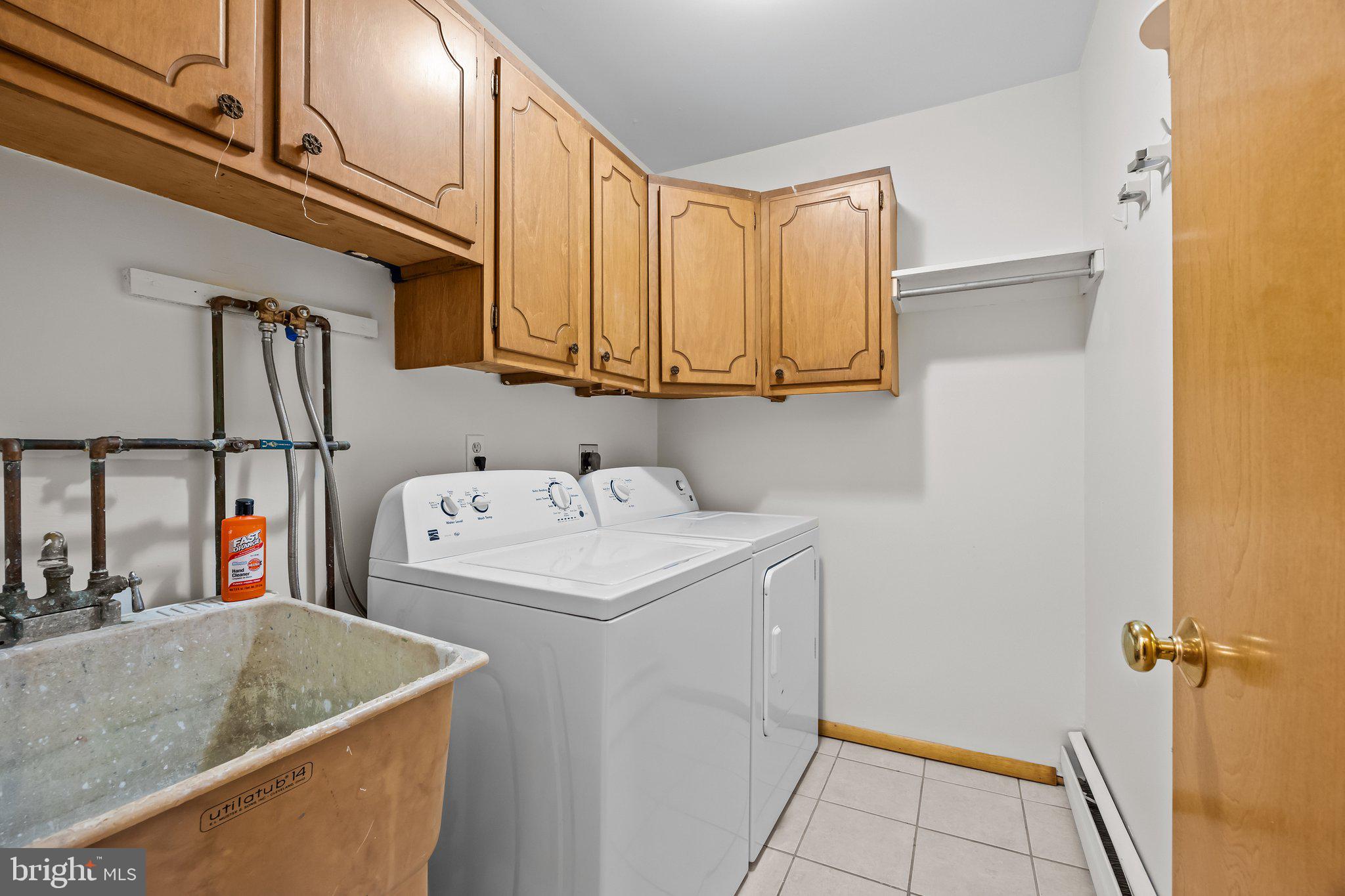 OAK HILL - Residential