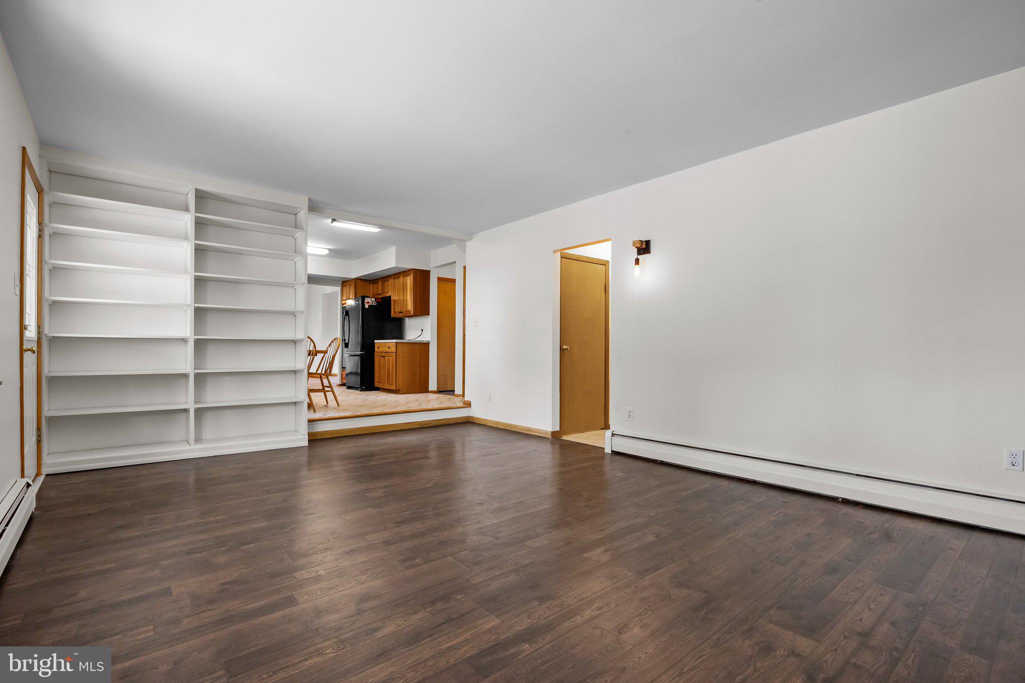 OAK HILL - Residential