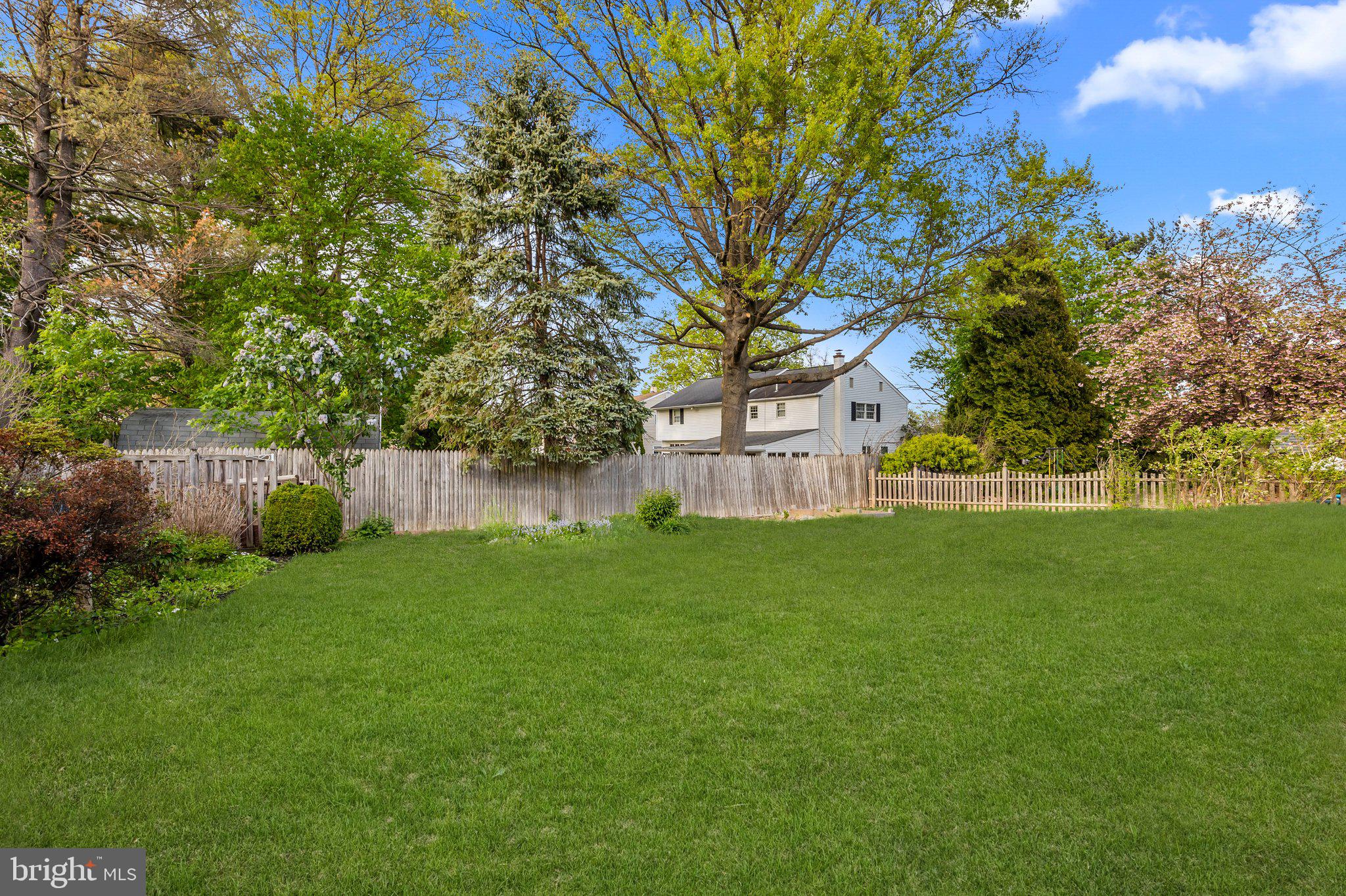 OAK HILL - Residential