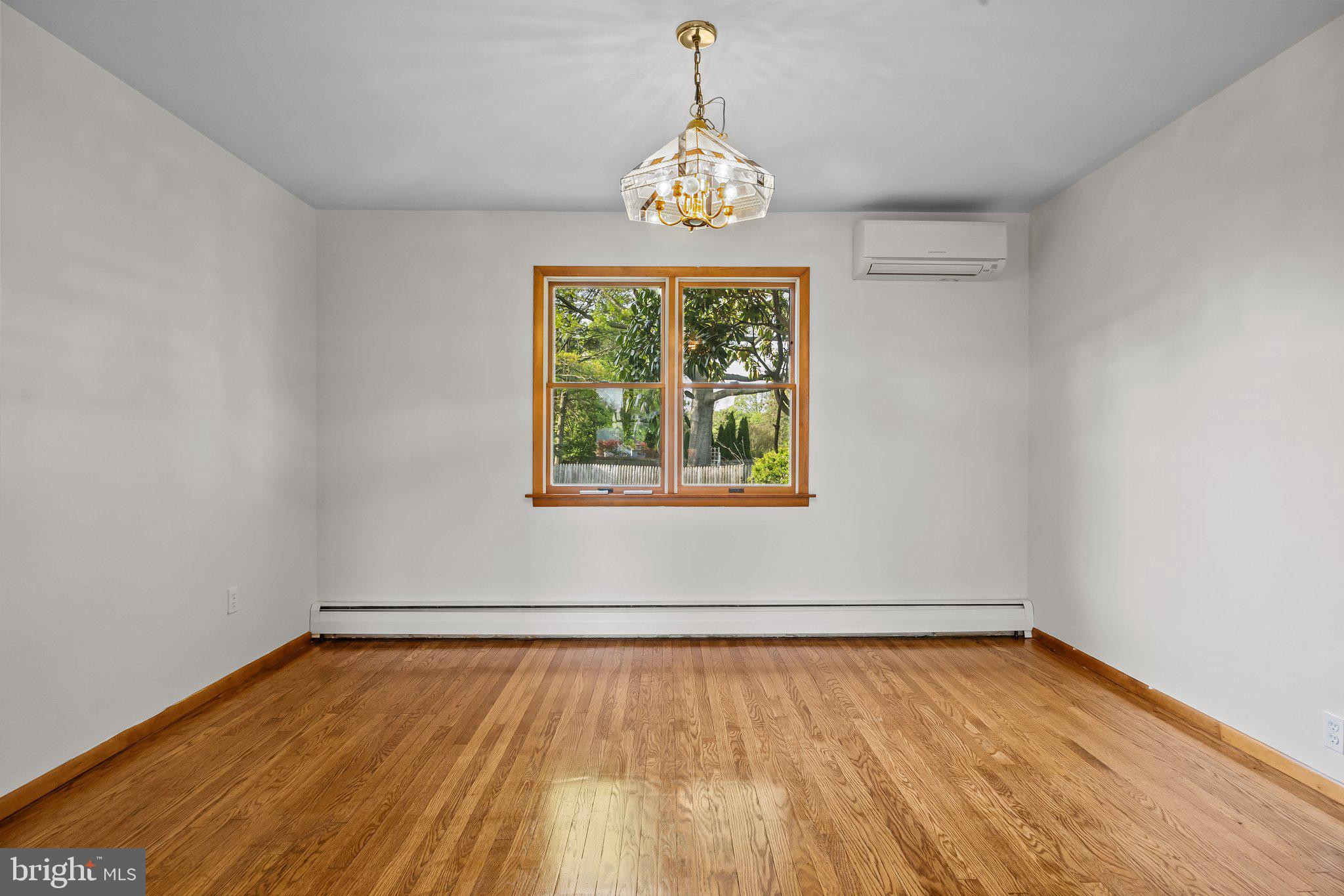 OAK HILL - Residential