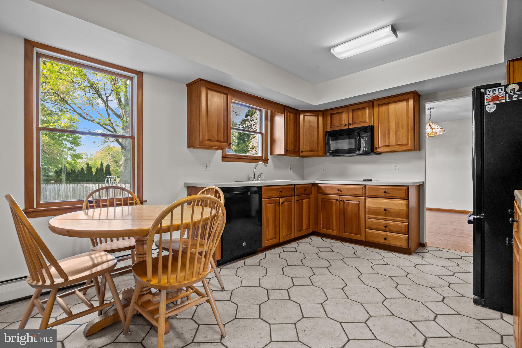 OAK HILL - Residential