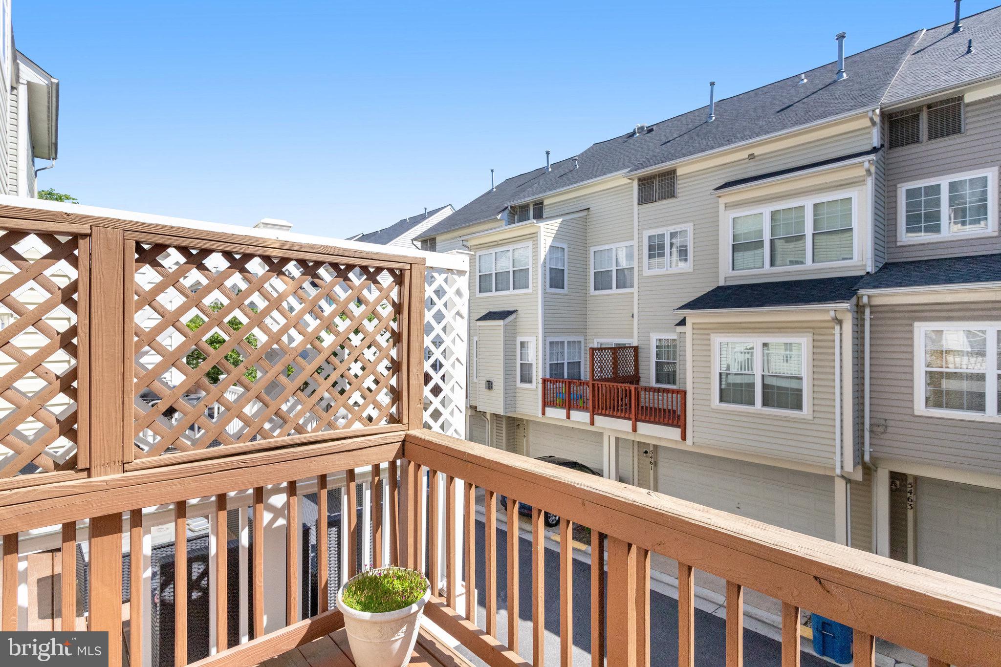 WINDY HILL AT LINCOLNIA - Residential