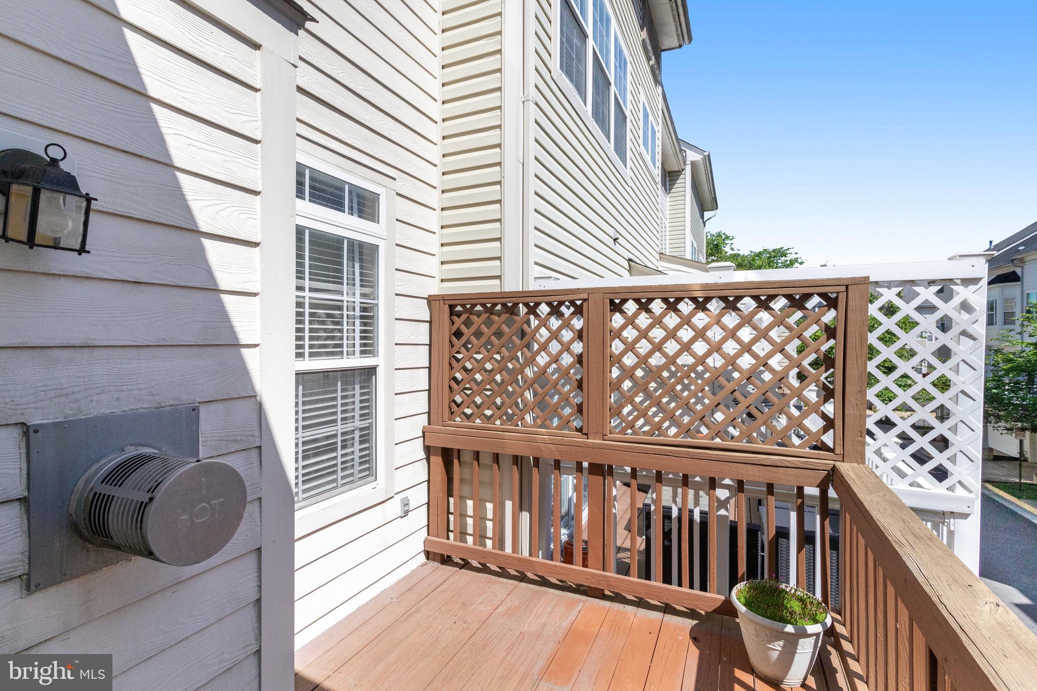 WINDY HILL AT LINCOLNIA - Residential