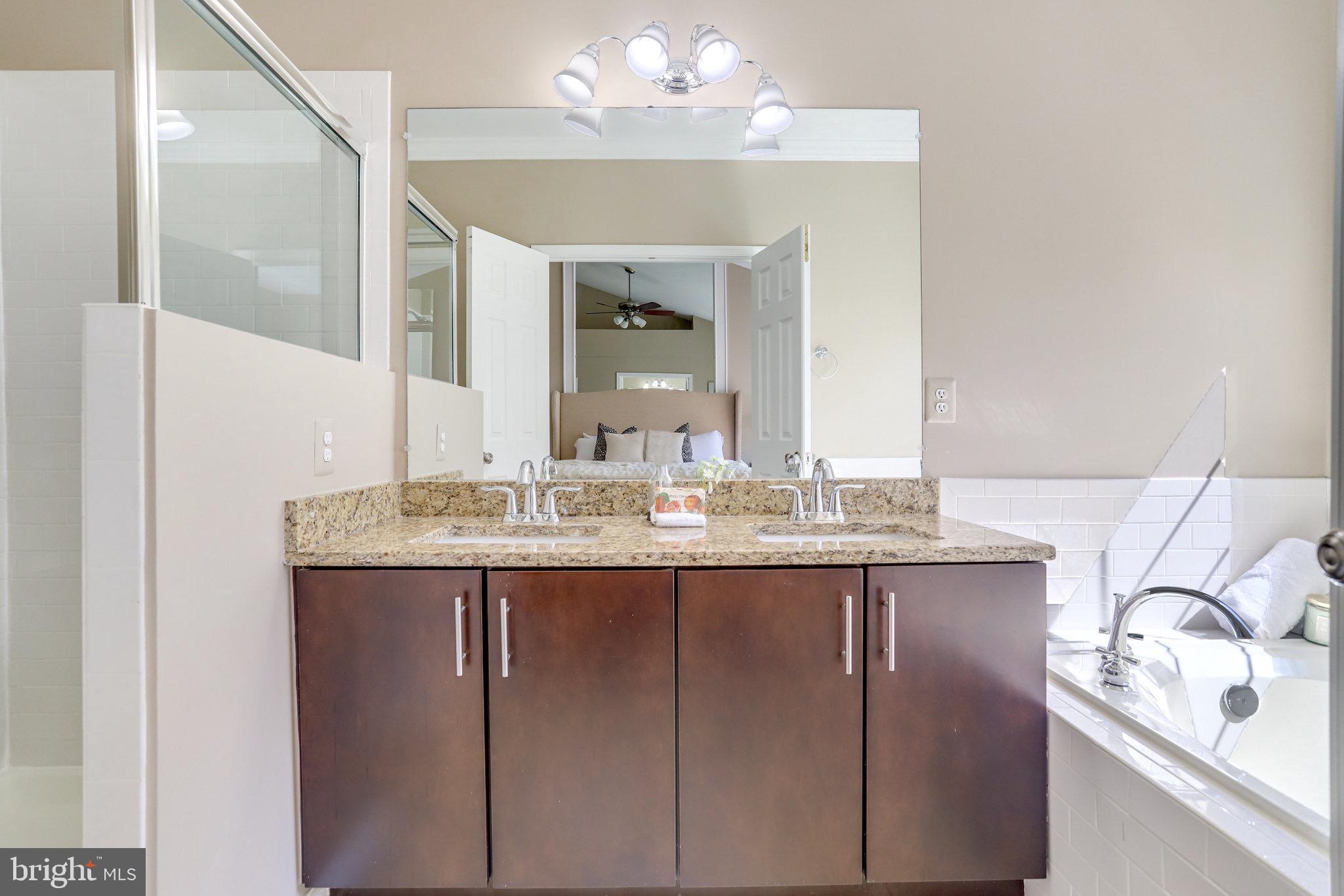 WINDY HILL AT LINCOLNIA - Residential