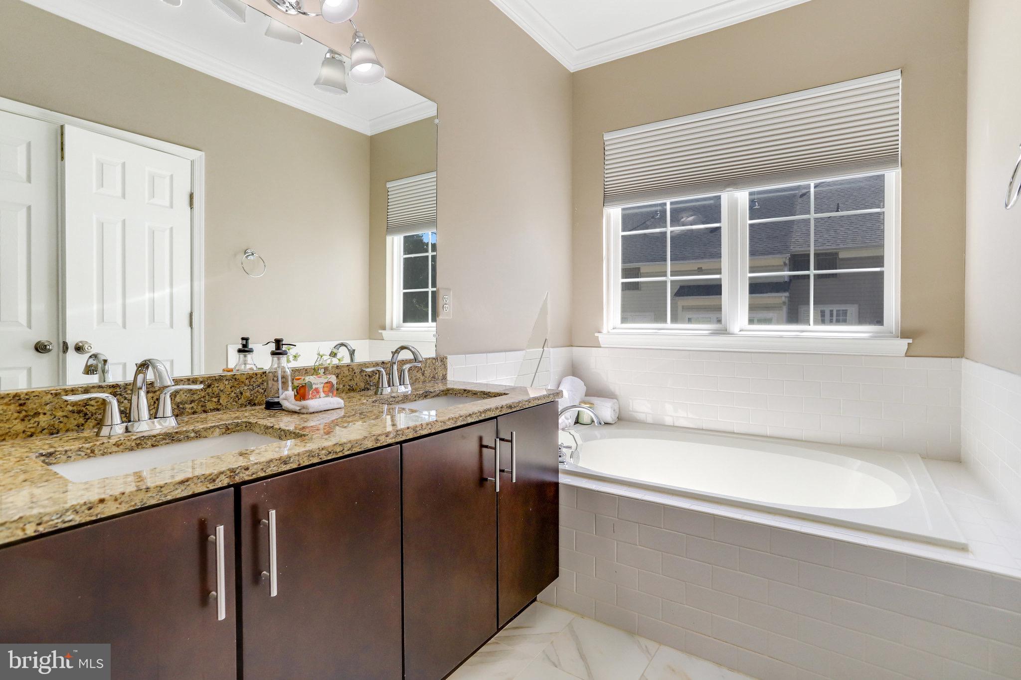 WINDY HILL AT LINCOLNIA - Residential