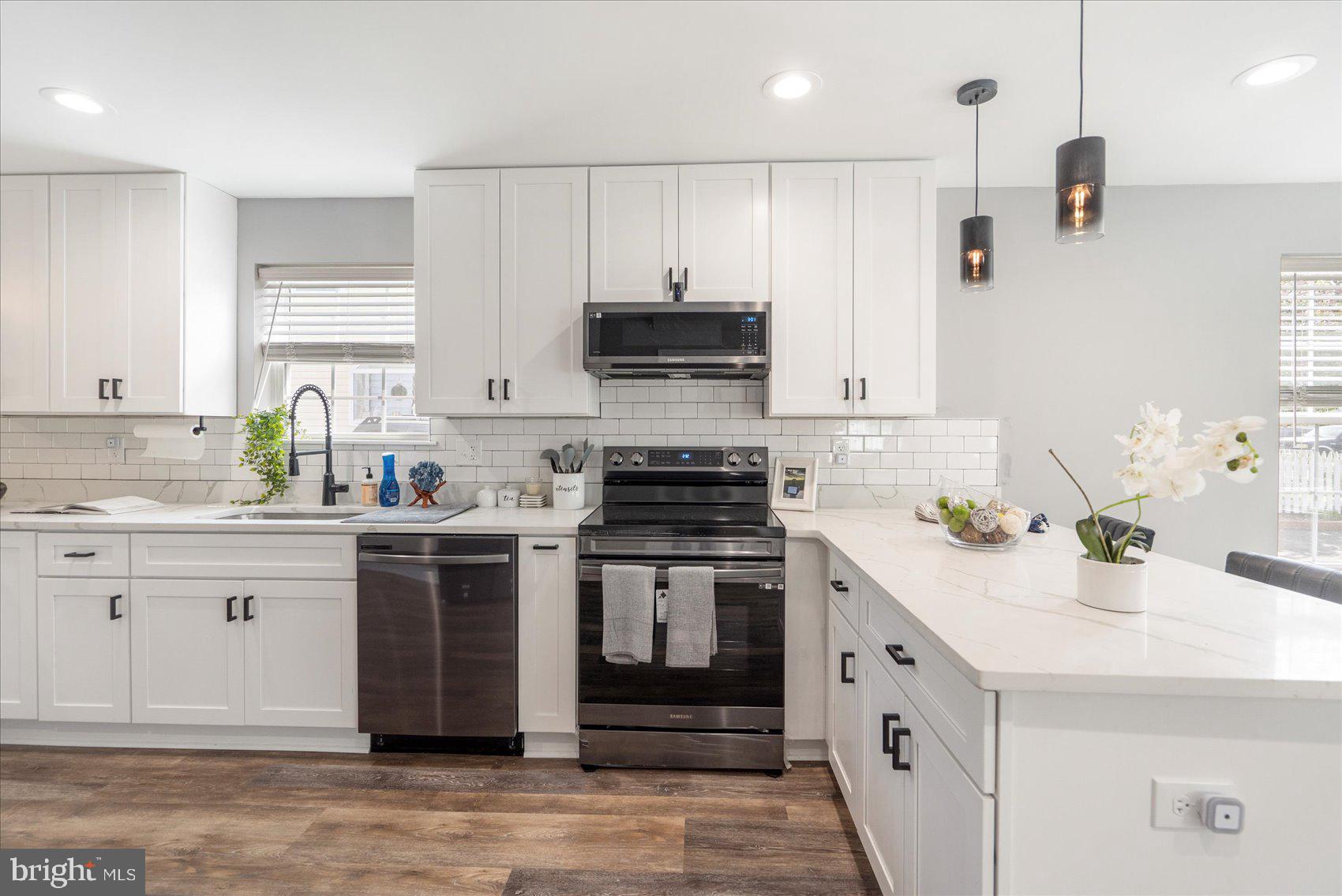 CHESAPEAKE TERRACE - Residential