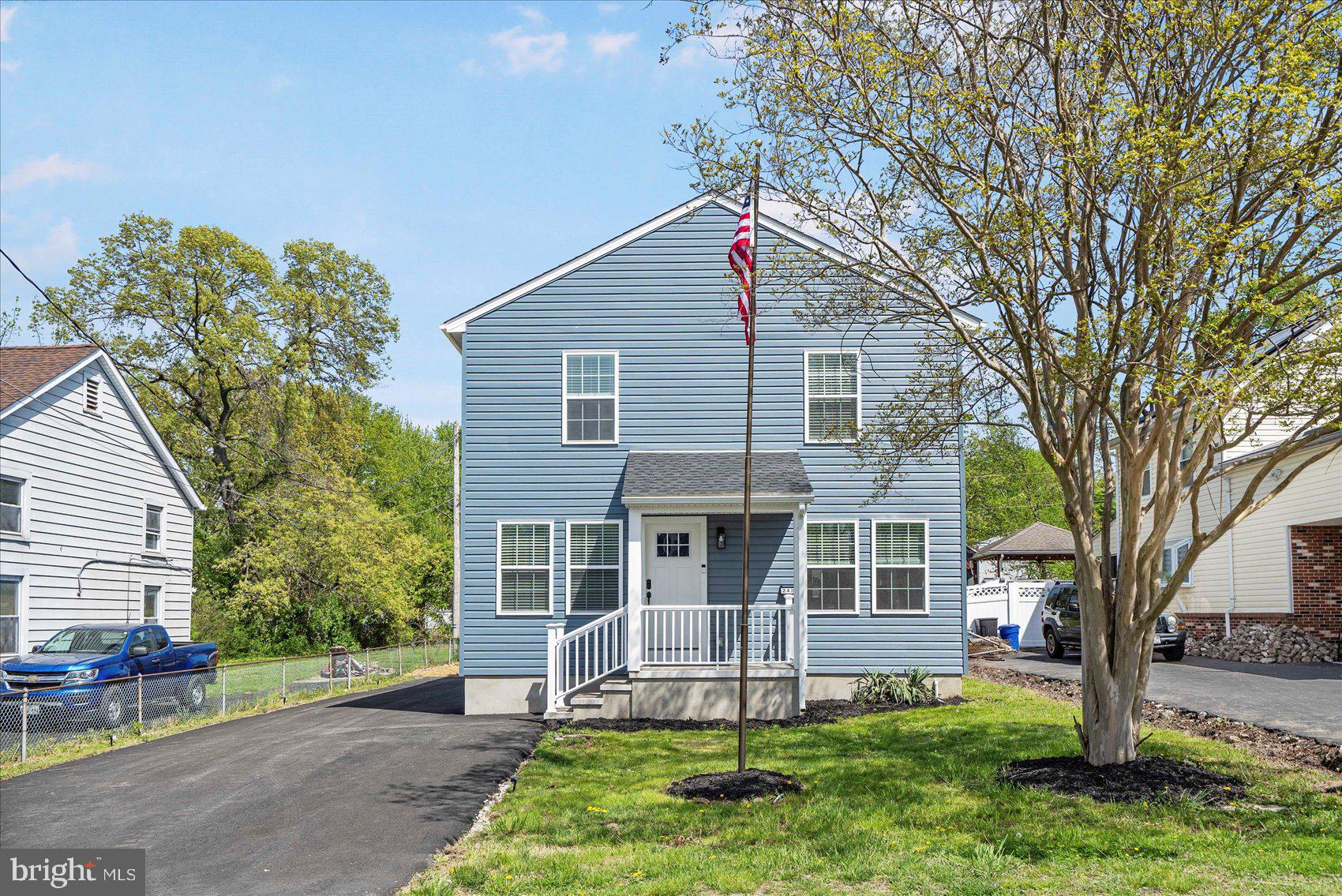 CHESAPEAKE TERRACE - Residential