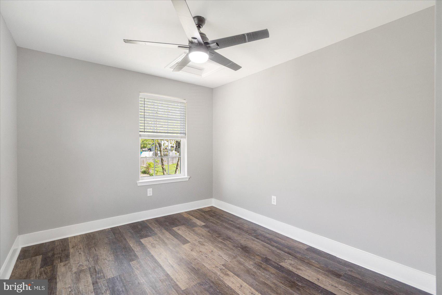 CHESAPEAKE TERRACE - Residential