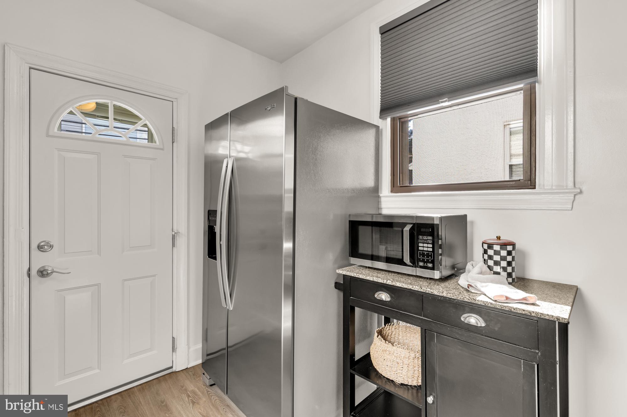 LAKE WALKER - Residential