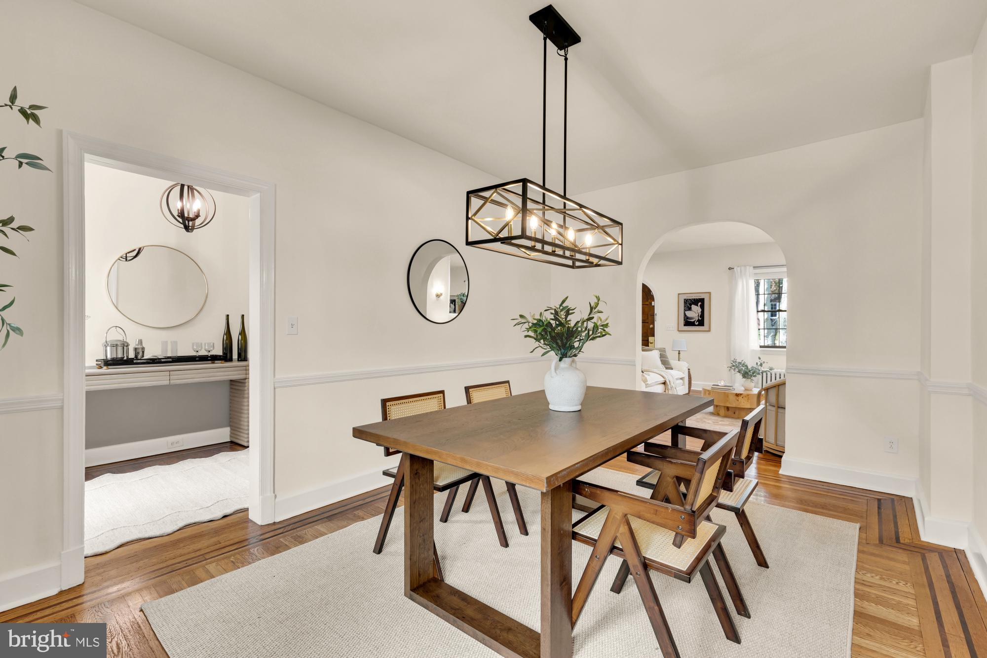 LAKE WALKER - Residential