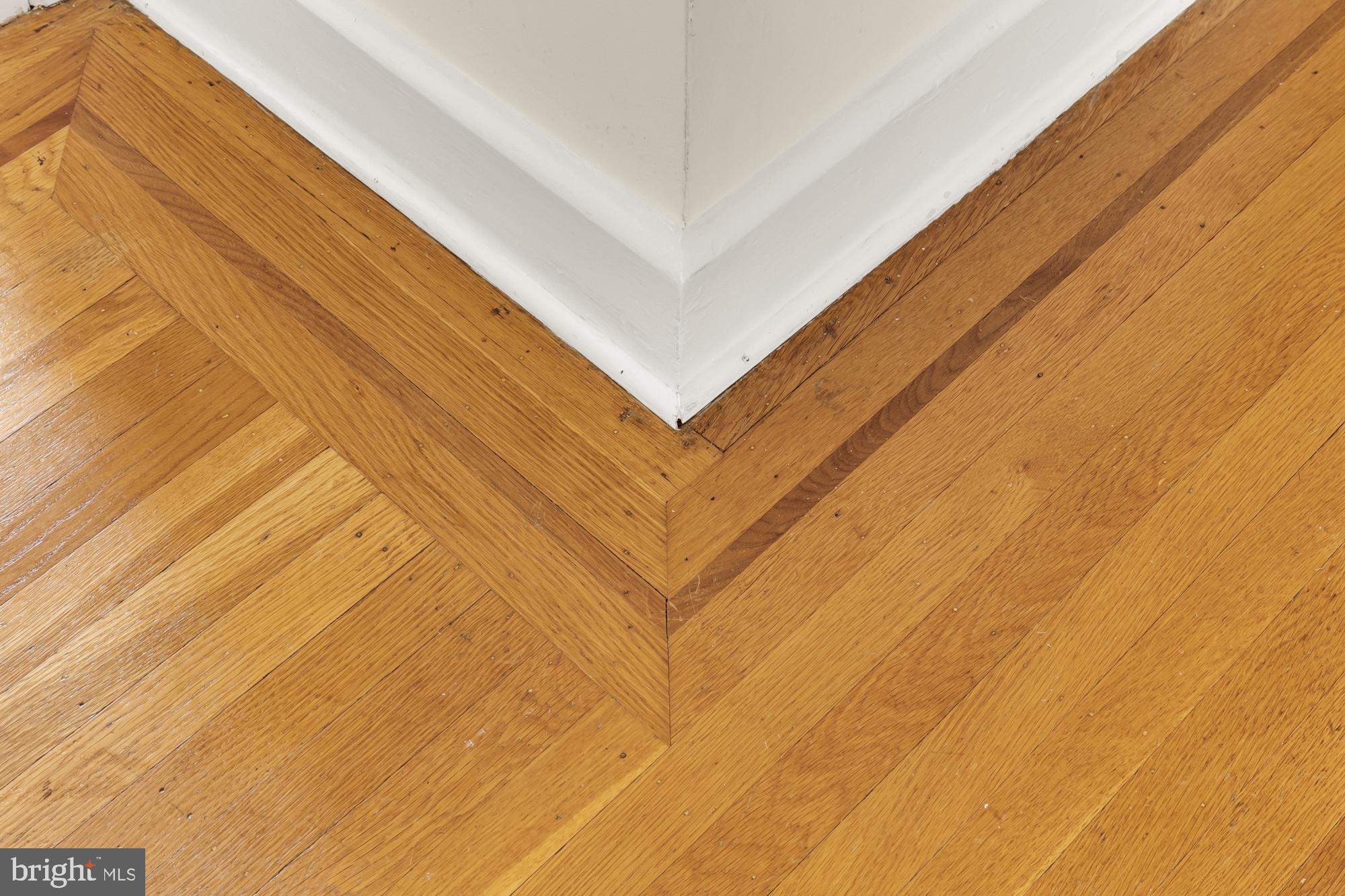 LAKE WALKER - Residential